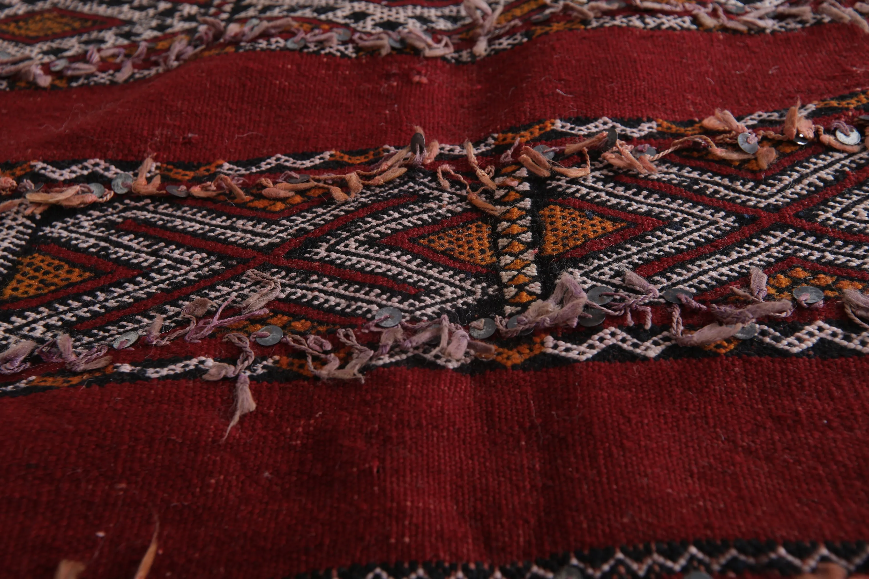Handwoven Moroccan Rug - Red Berber Design | 5.5x9.5 ft