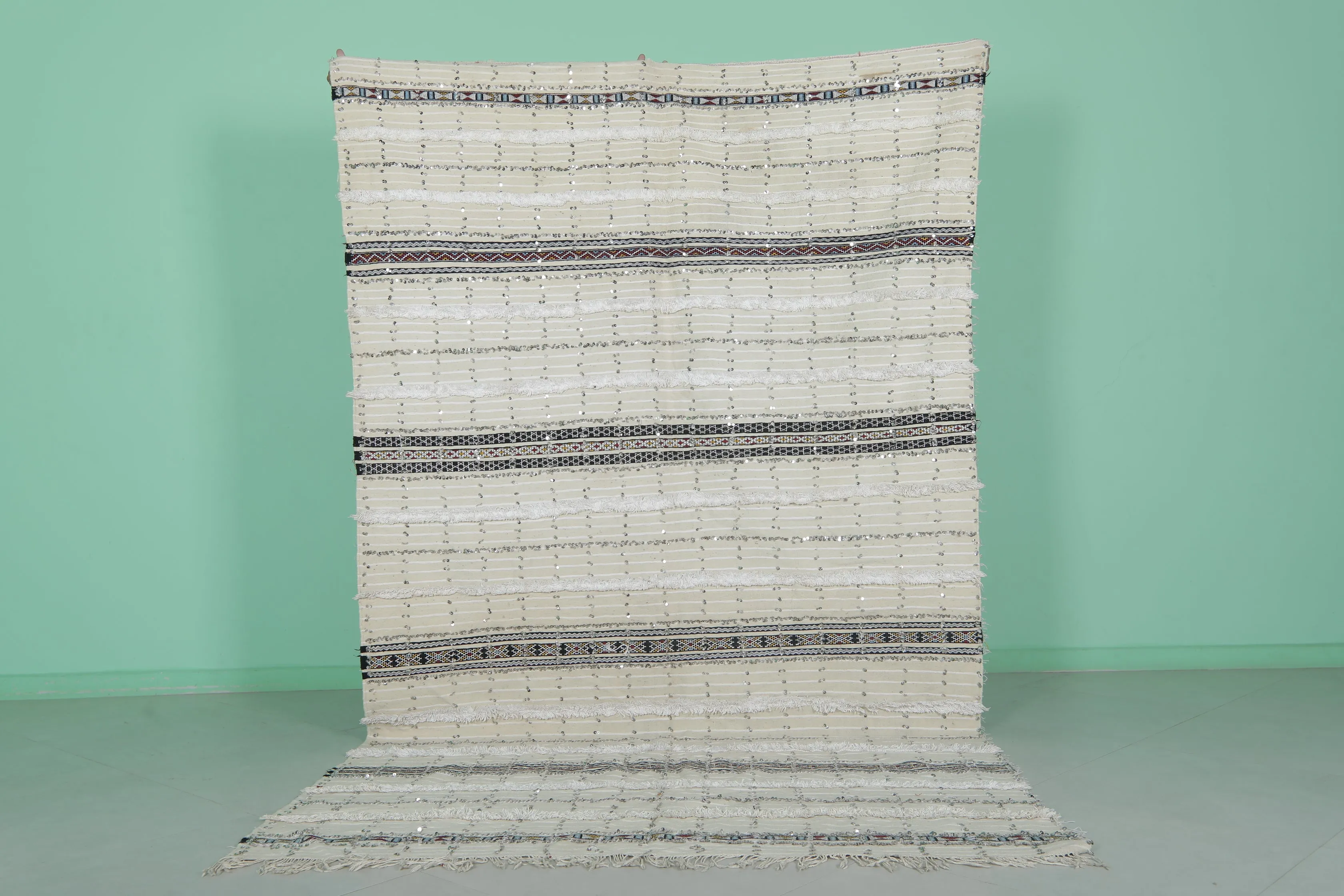 Handwoven Moroccan Wedding Blanket - 5.4 x 9.5 FT | Authentic Decor