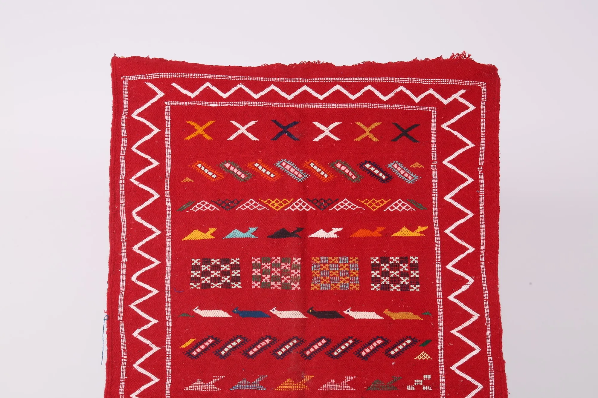 Handwoven Red Moroccan Kilim - 3.1 FT X 5.3 FT | Vibrant Berber Rug