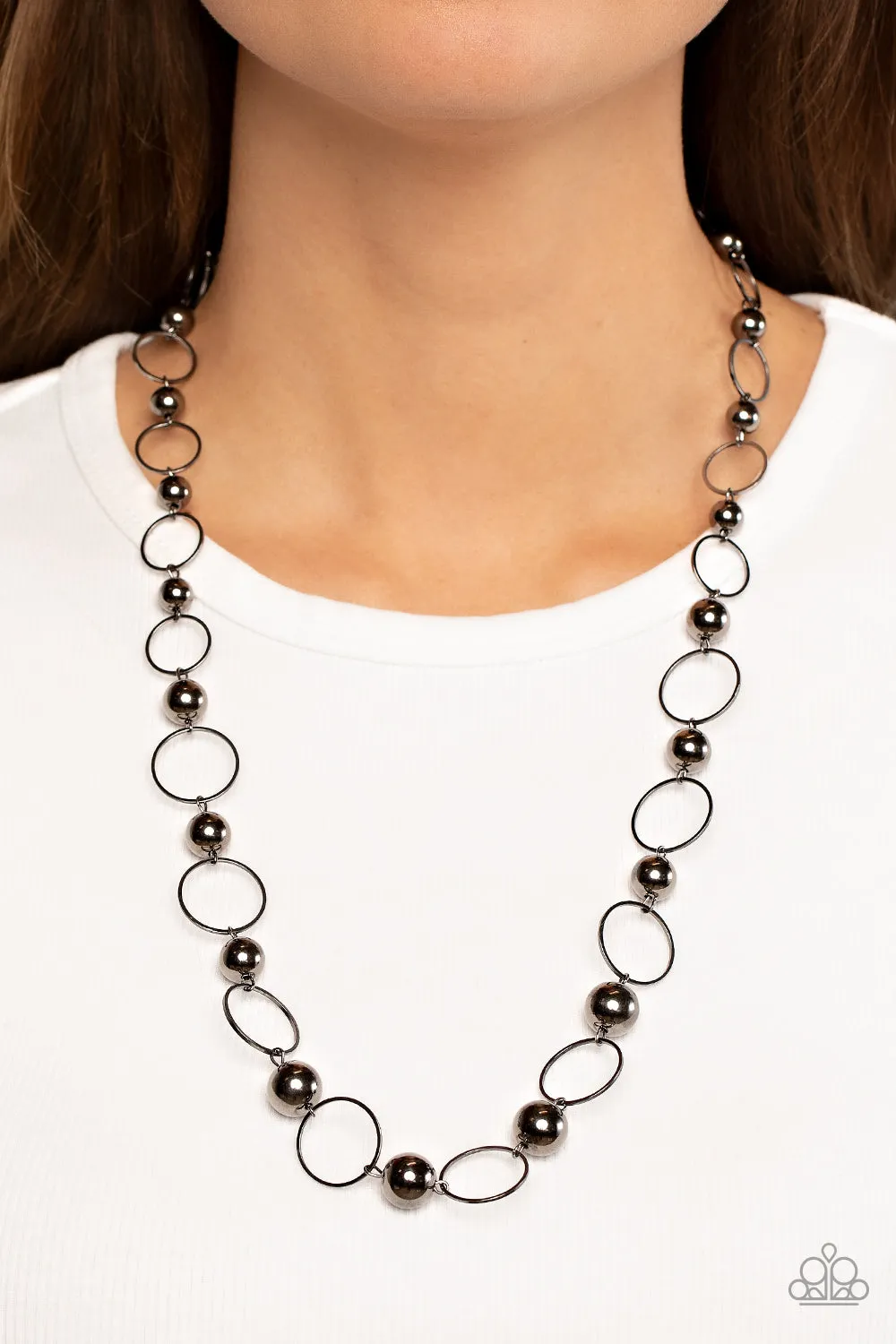 Metro Milestone - Black Necklace