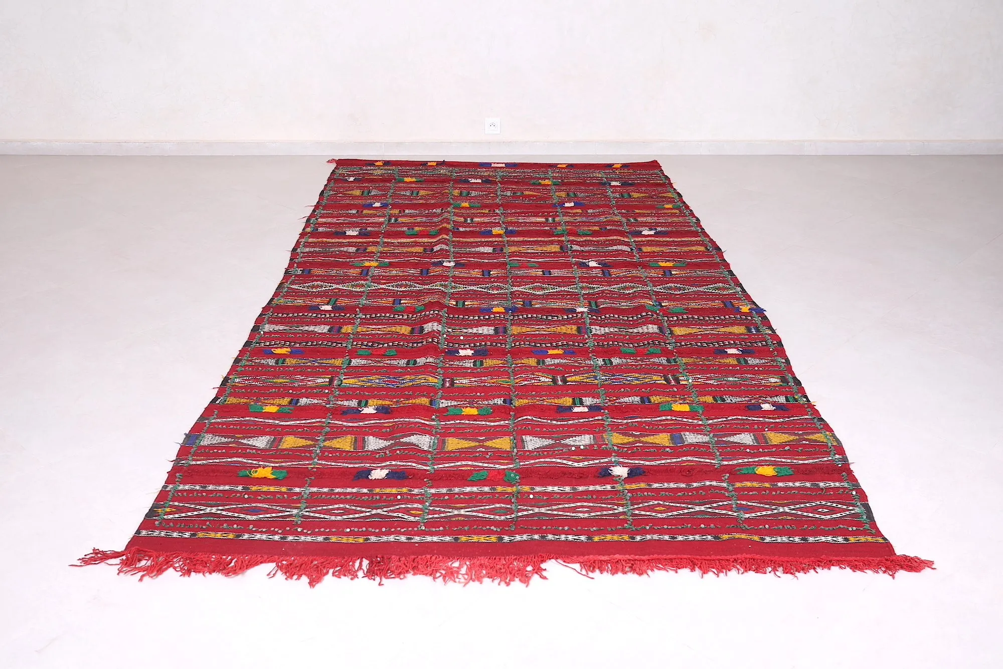 Moroccan Area Rug - Berber Kilim Design - 5.8x11.3 ft