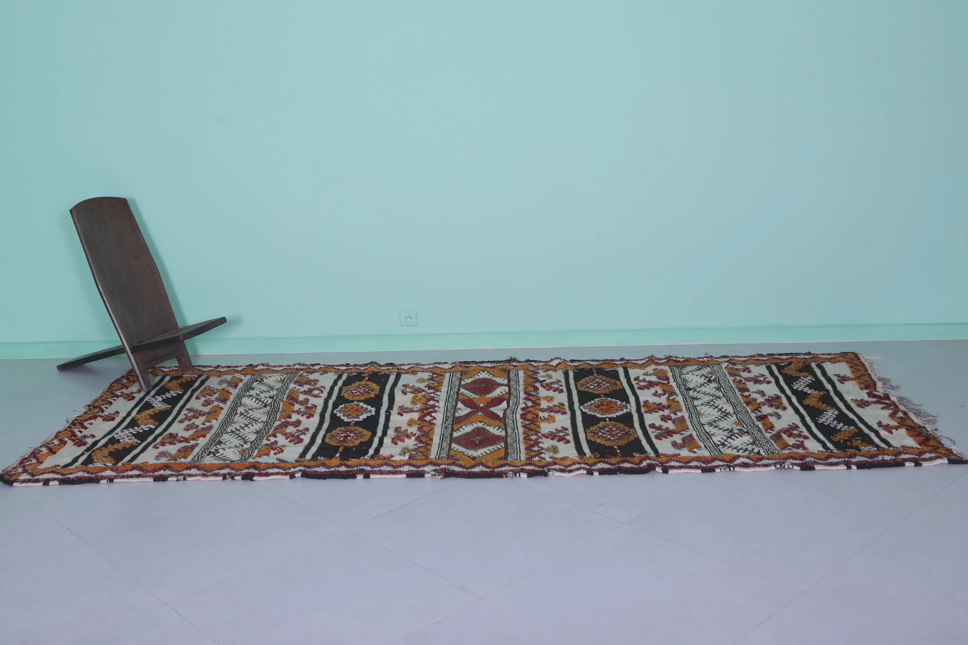 Moroccan Azilal Rug – 4.4 FT X 10.9 FT | Handwoven Vintage Runner