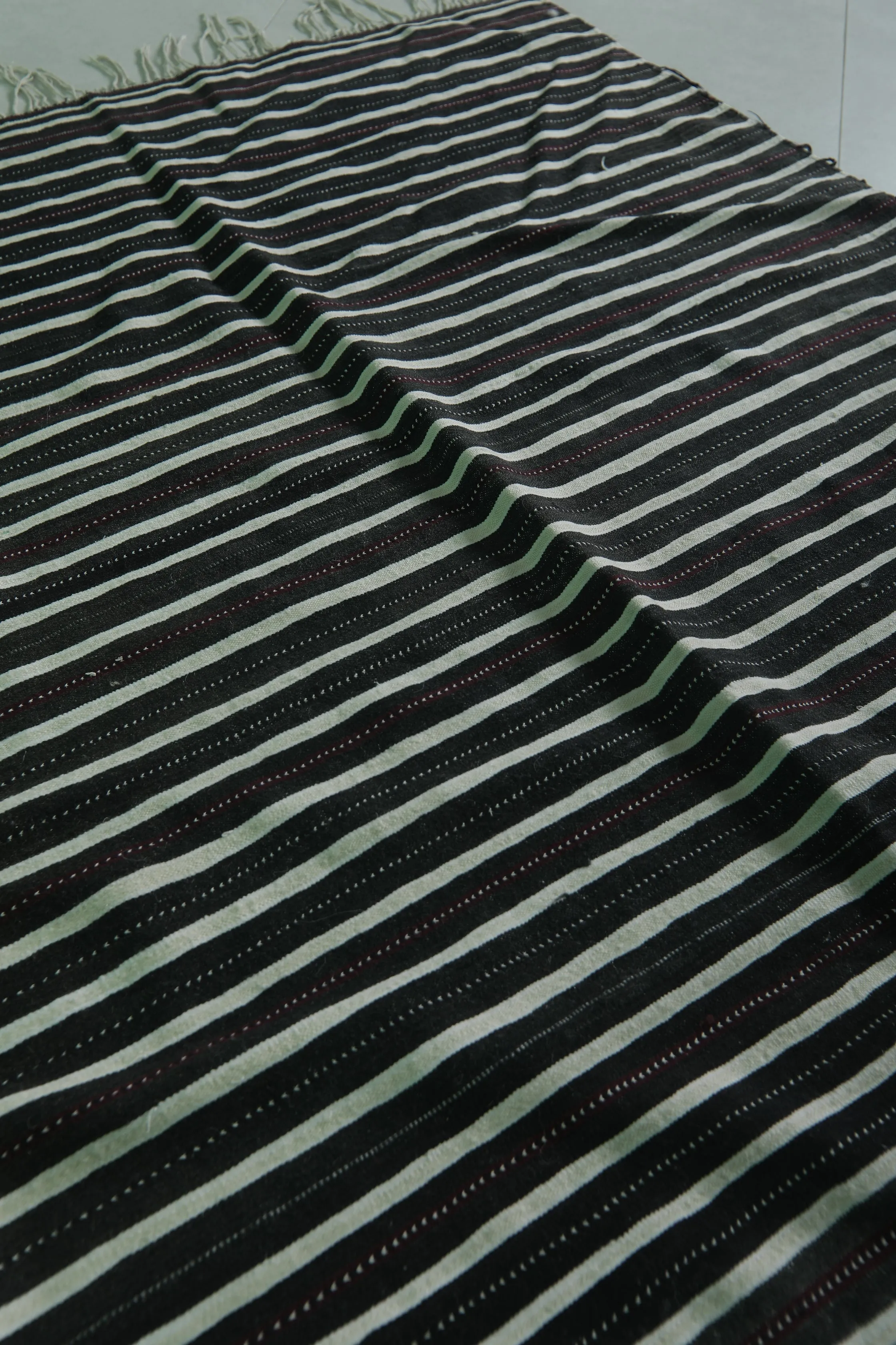Moroccan Handwoven Kilim Rug - Black and White Striped Design - 3.5x4.8 ft