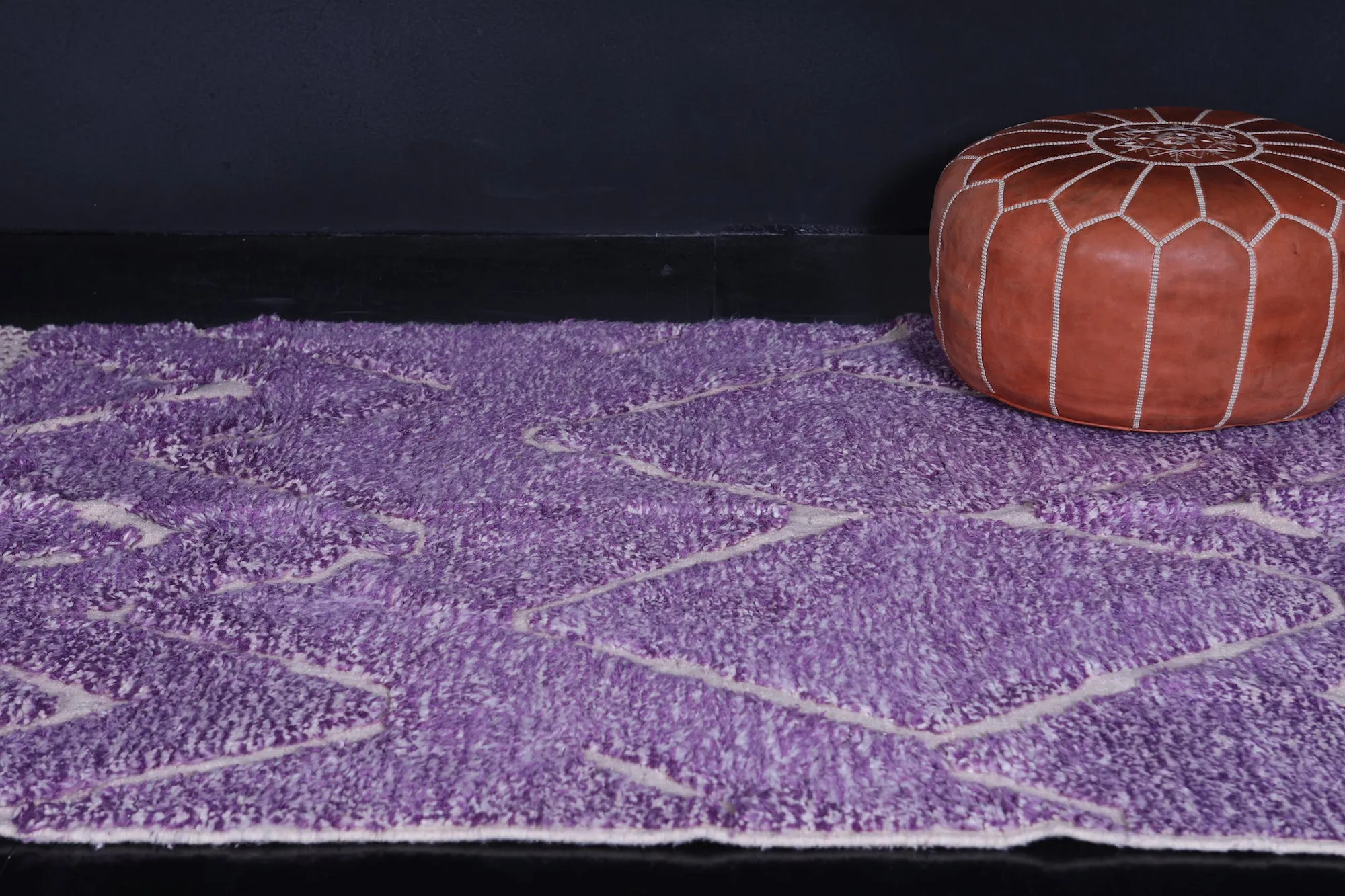 Moroccan Purple Rug 4.8 x 6.2 FT - Unique Diamond Pattern