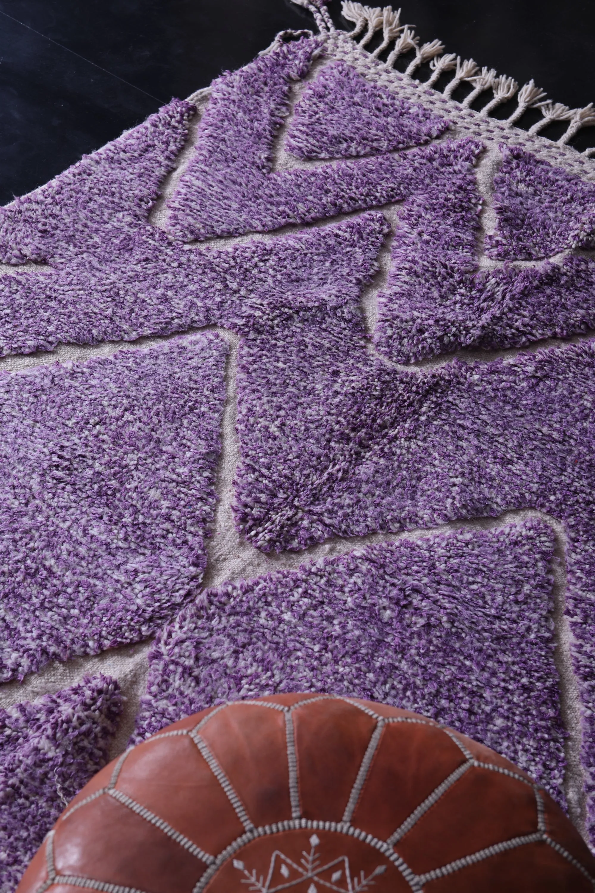 Moroccan Purple Rug 4.8 x 6.2 FT - Unique Diamond Pattern