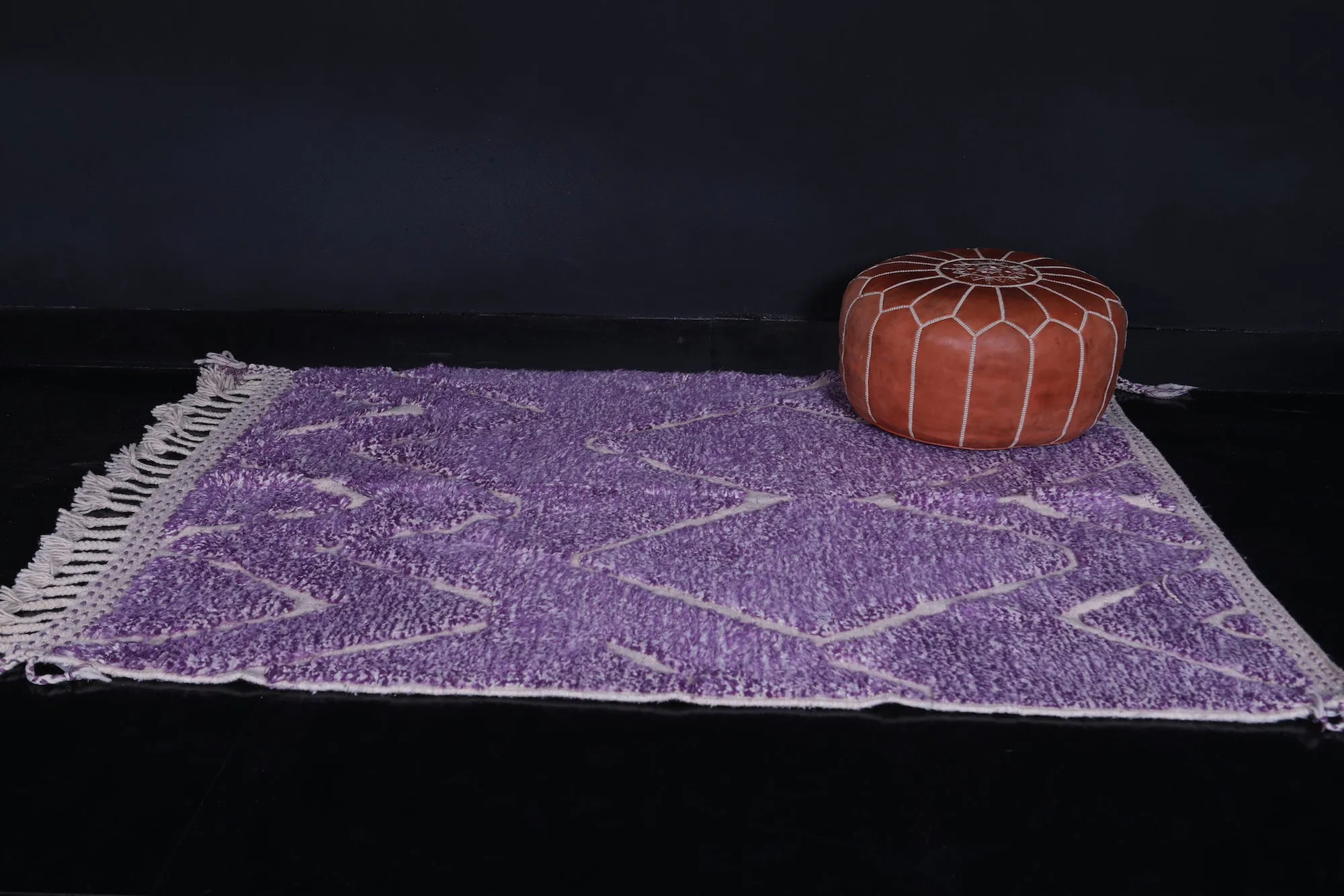 Moroccan Purple Rug 4.8 x 6.2 FT - Unique Diamond Pattern