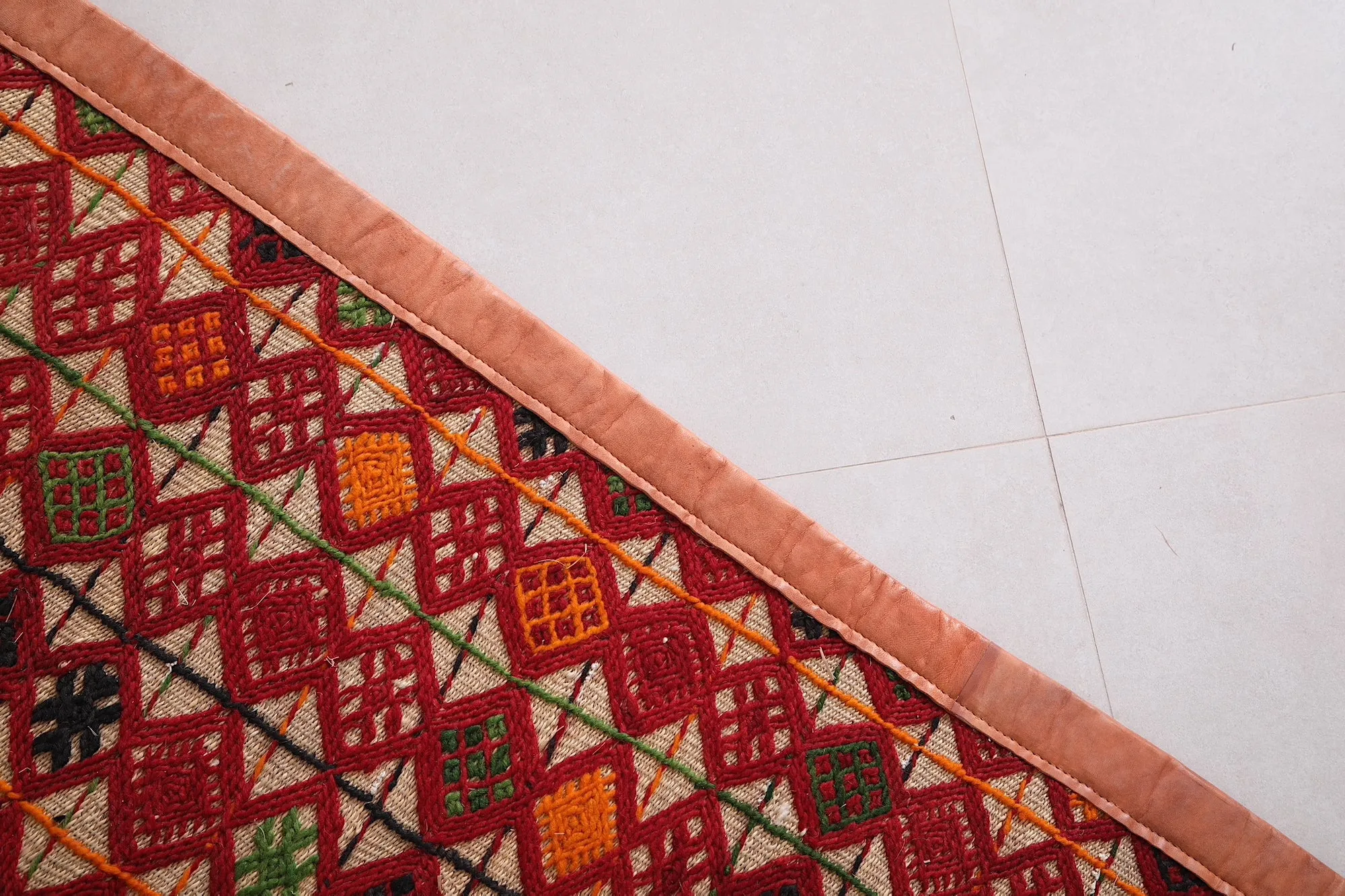 Moroccan Rug  5.9 FT X 9.9 FT
