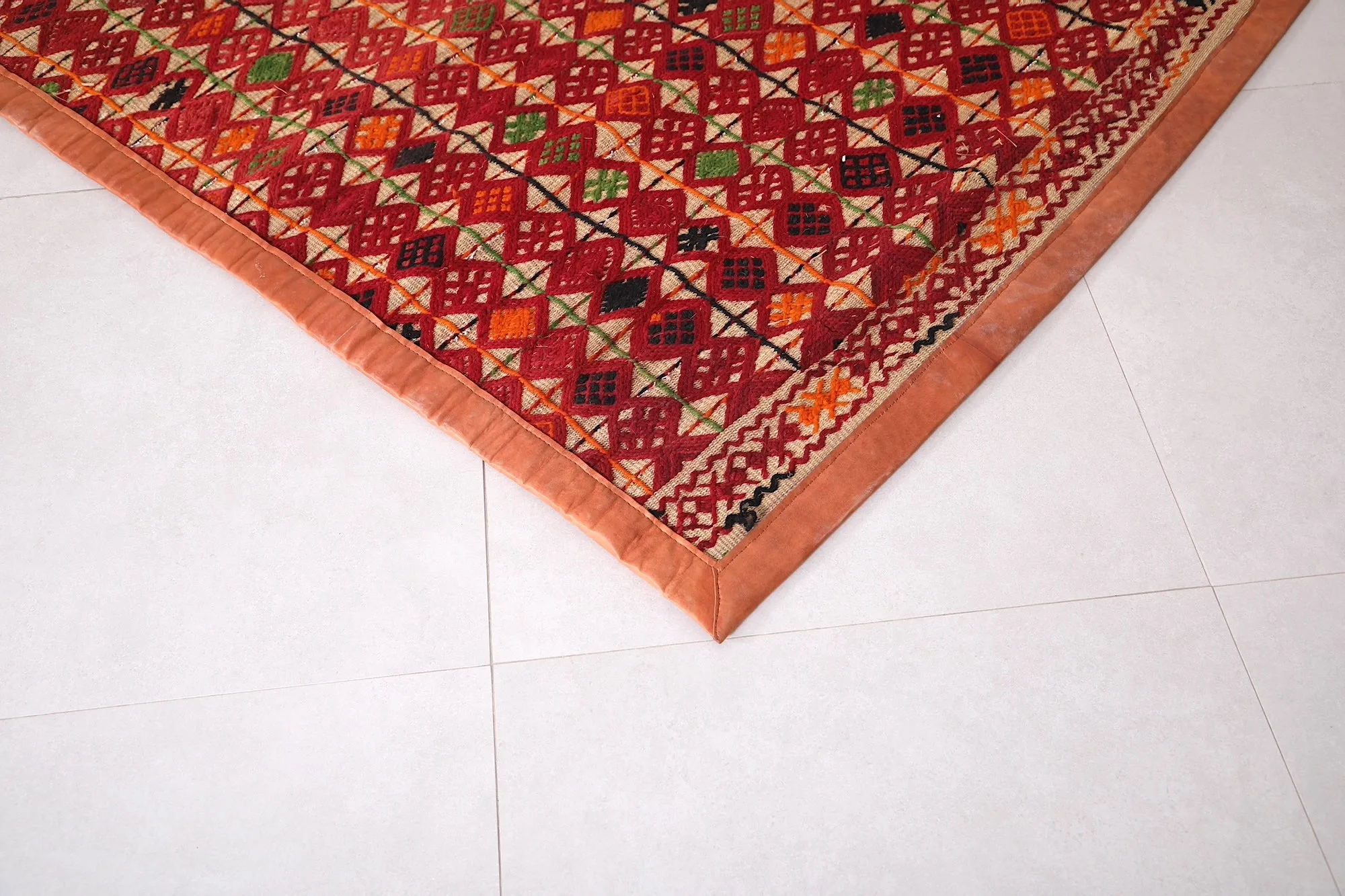 Moroccan Rug  5.9 FT X 9.9 FT