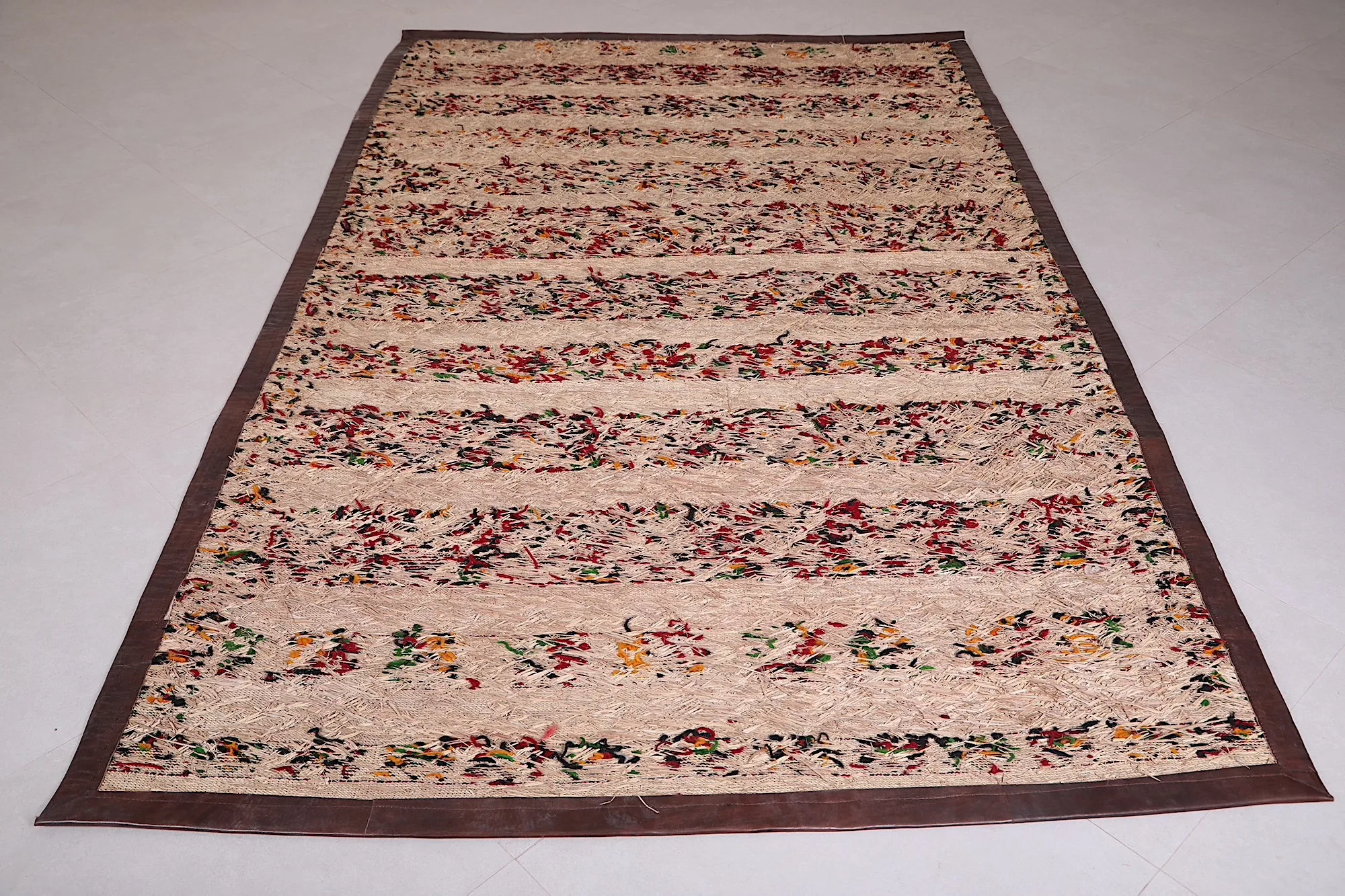 Moroccan rug 6 FT X 10 FT