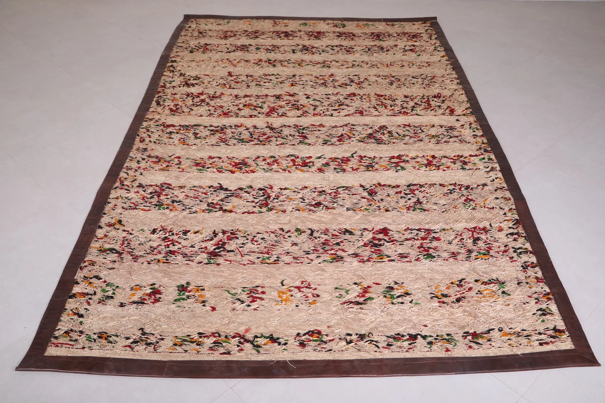 Moroccan rug 6 FT X 10 FT
