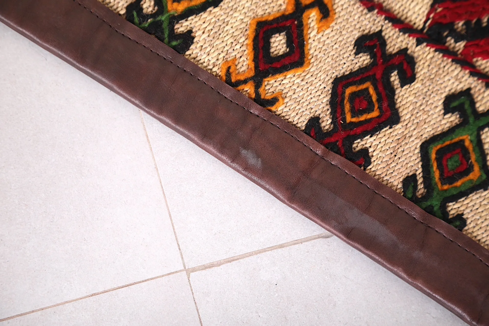 Moroccan rug 6 FT X 10 FT