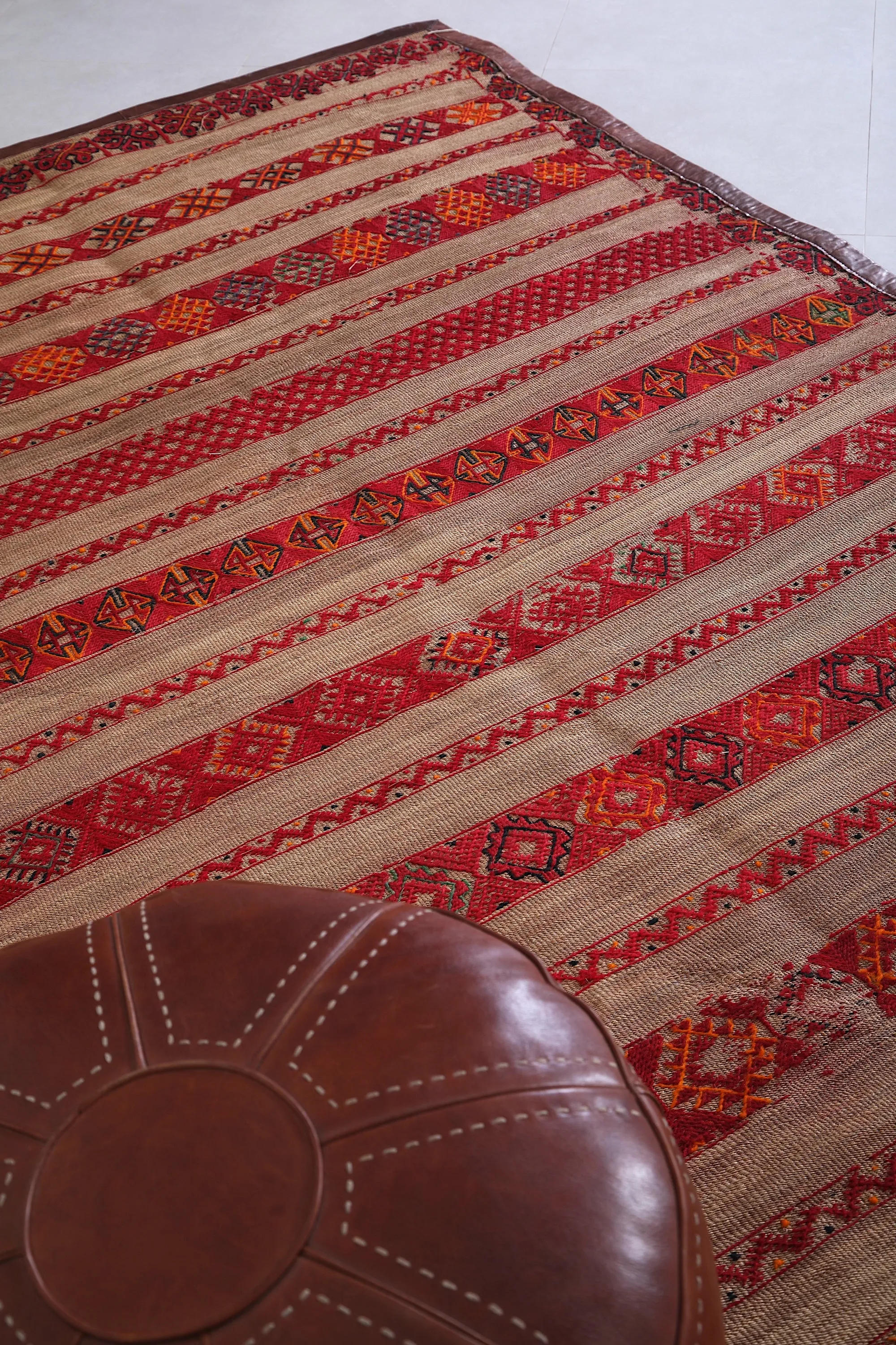 Moroccan rug 6.1 FT X 9.6 FT