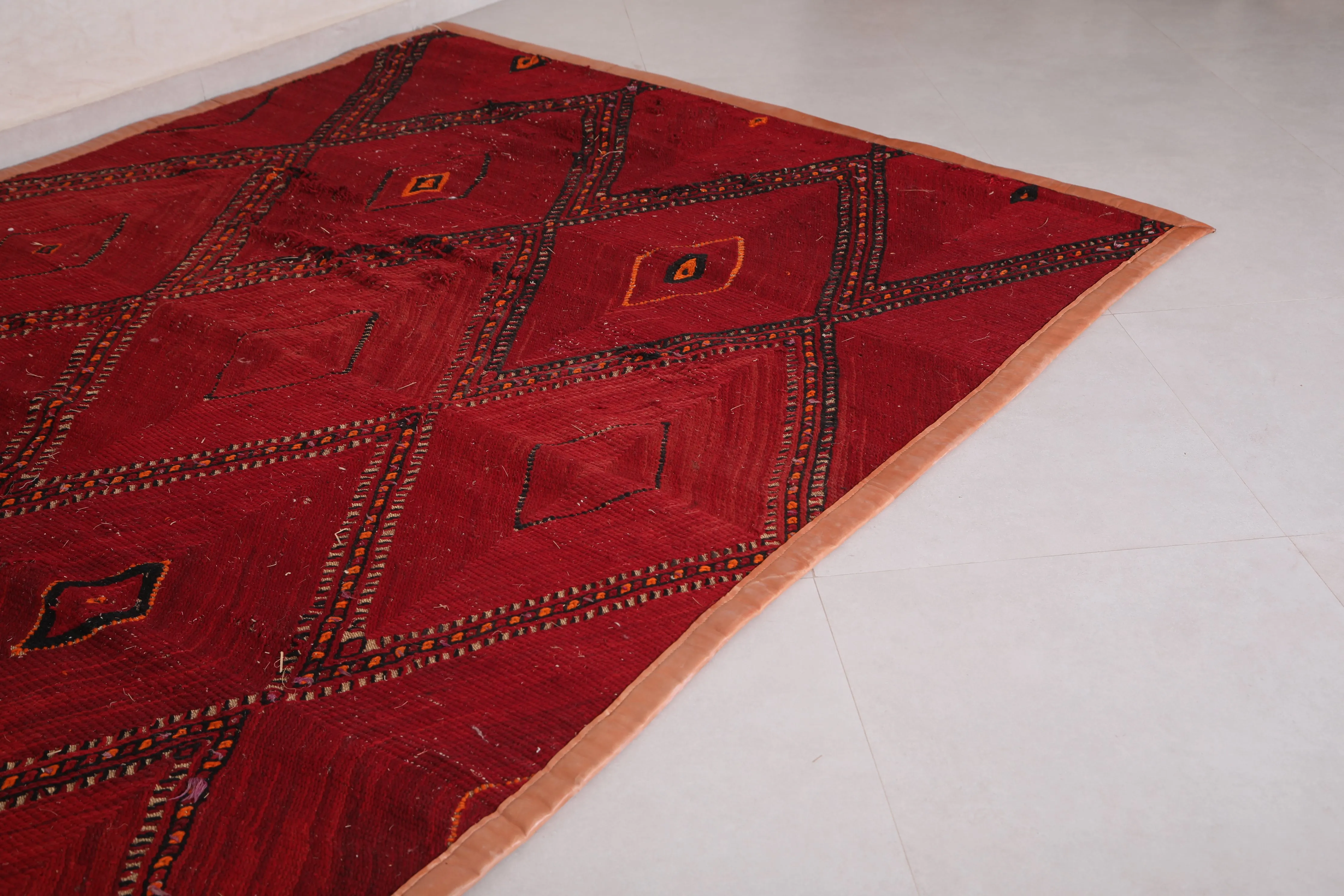 Moroccan rug 6.2 FT X 8.1 FT