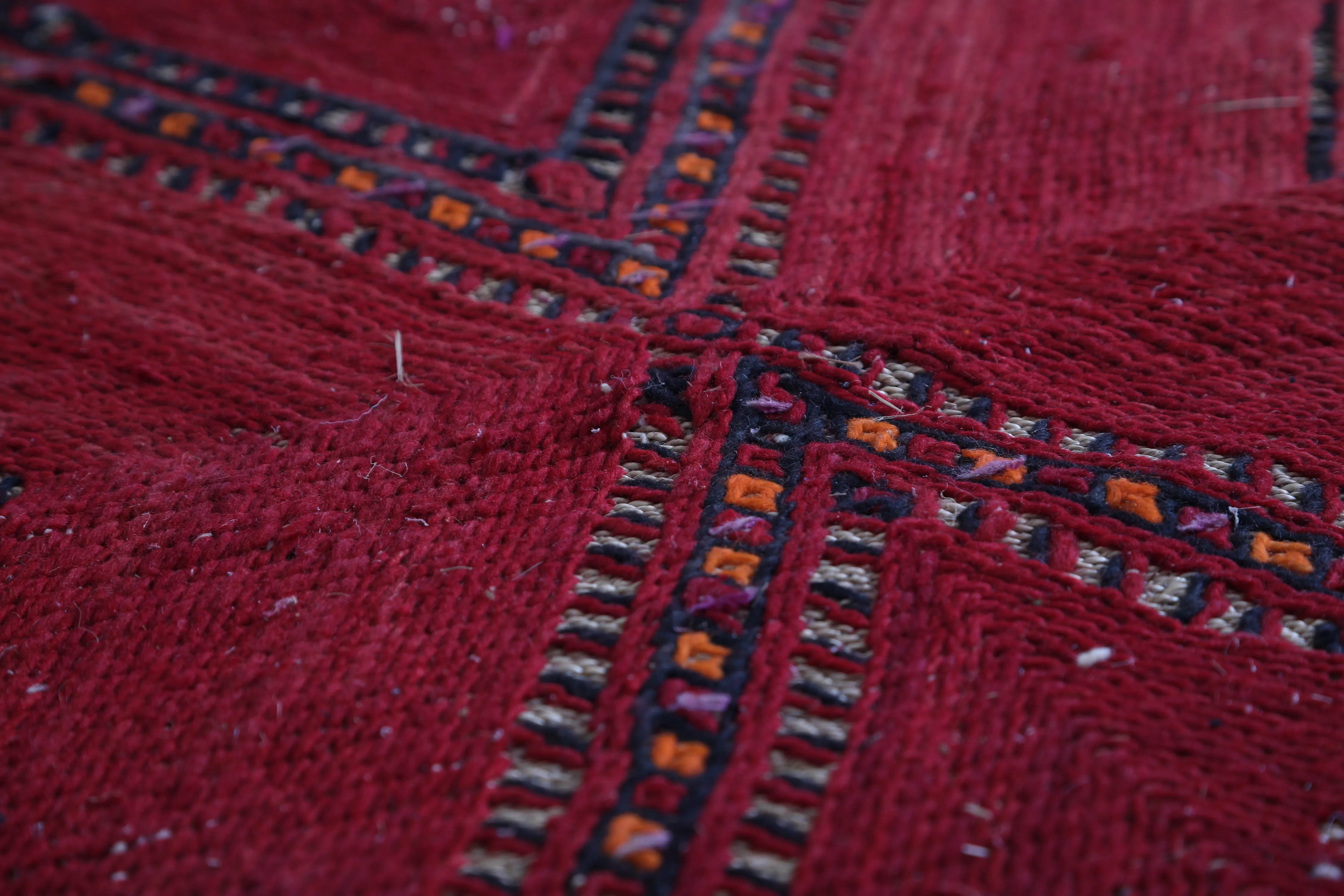 Moroccan rug 6.2 FT X 8.1 FT
