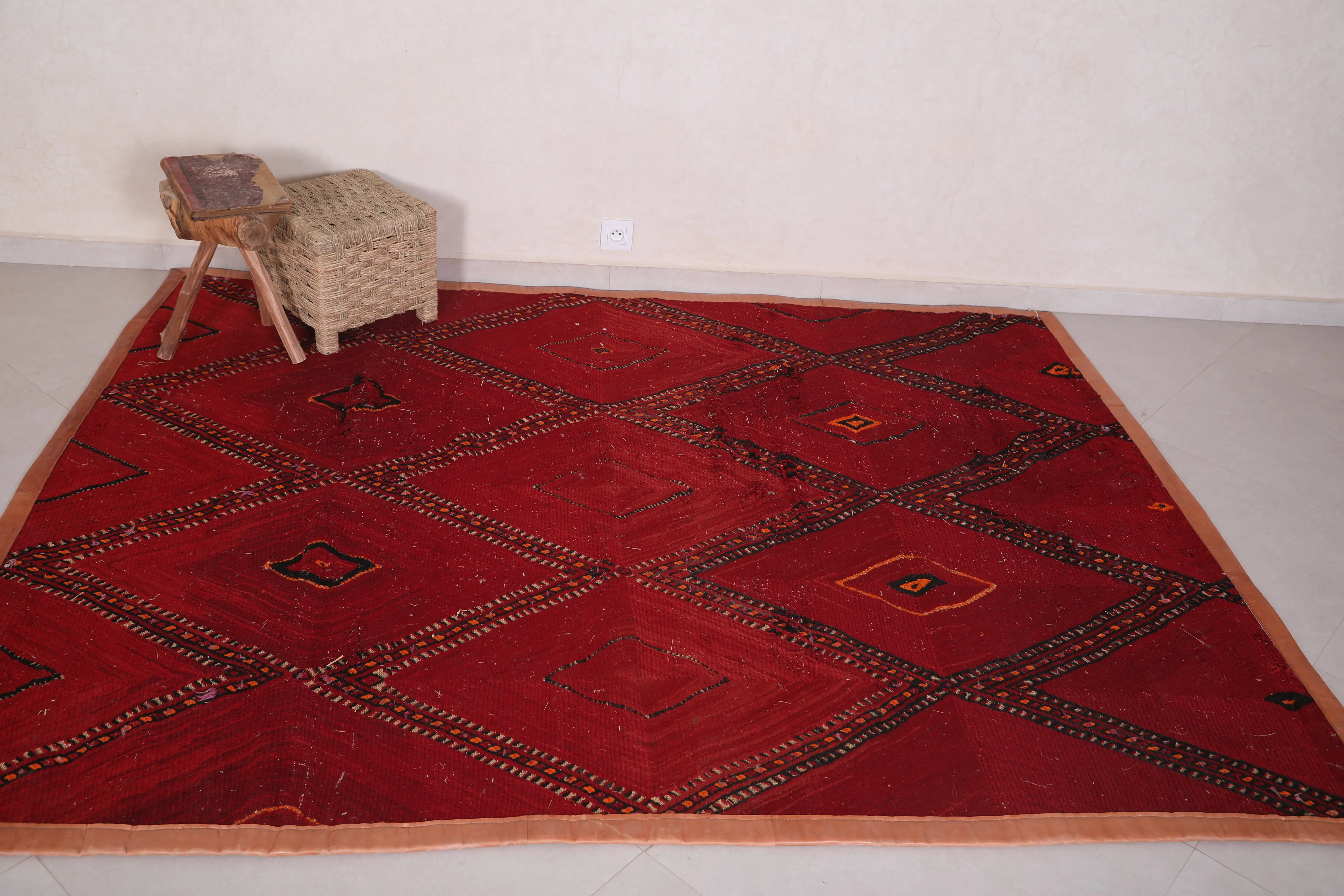 Moroccan rug 6.2 FT X 8.1 FT