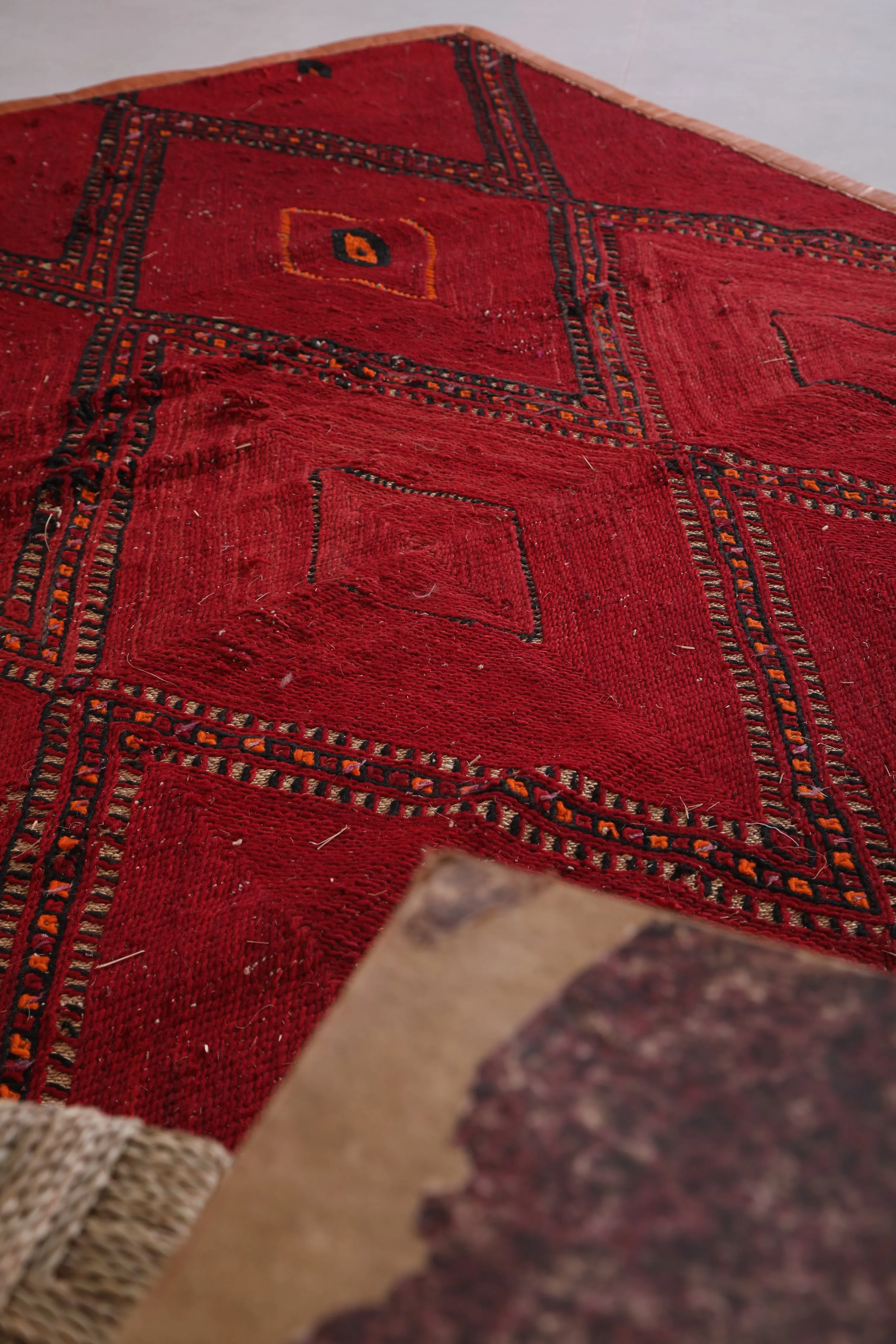 Moroccan rug 6.2 FT X 8.1 FT