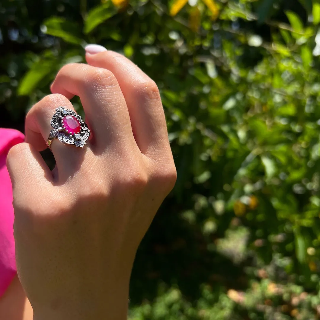 Oval Ruby Vintage Ring