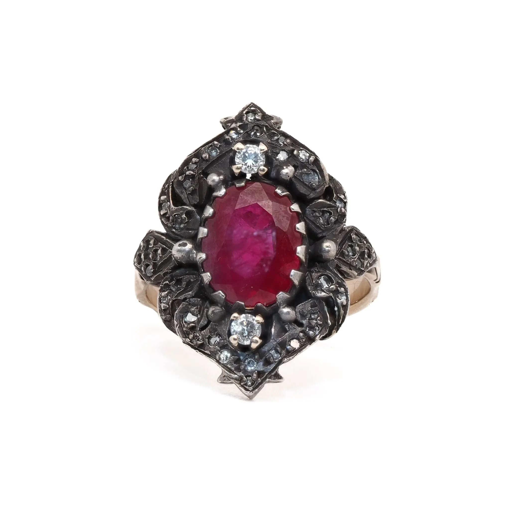 Oval Ruby Vintage Ring