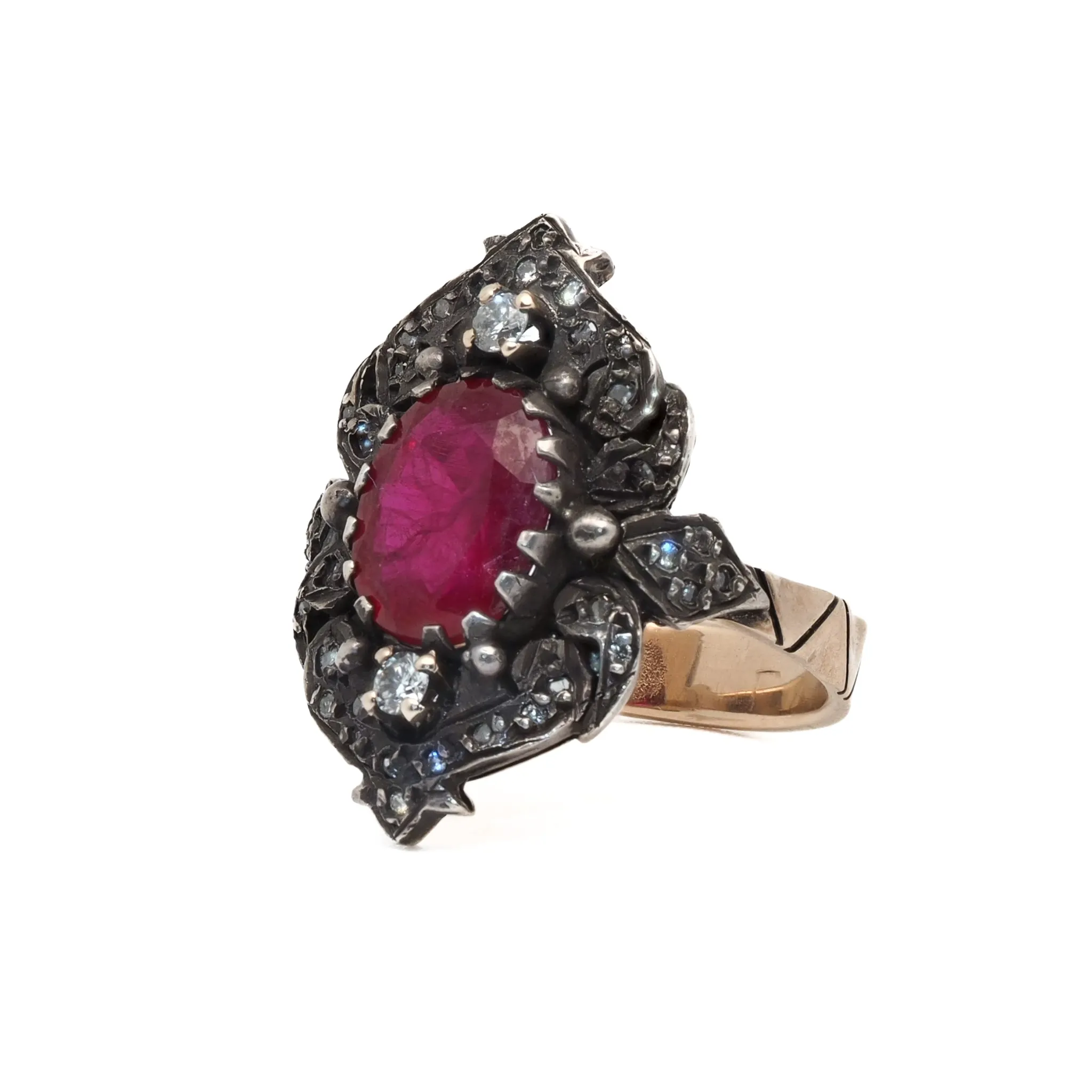 Oval Ruby Vintage Ring