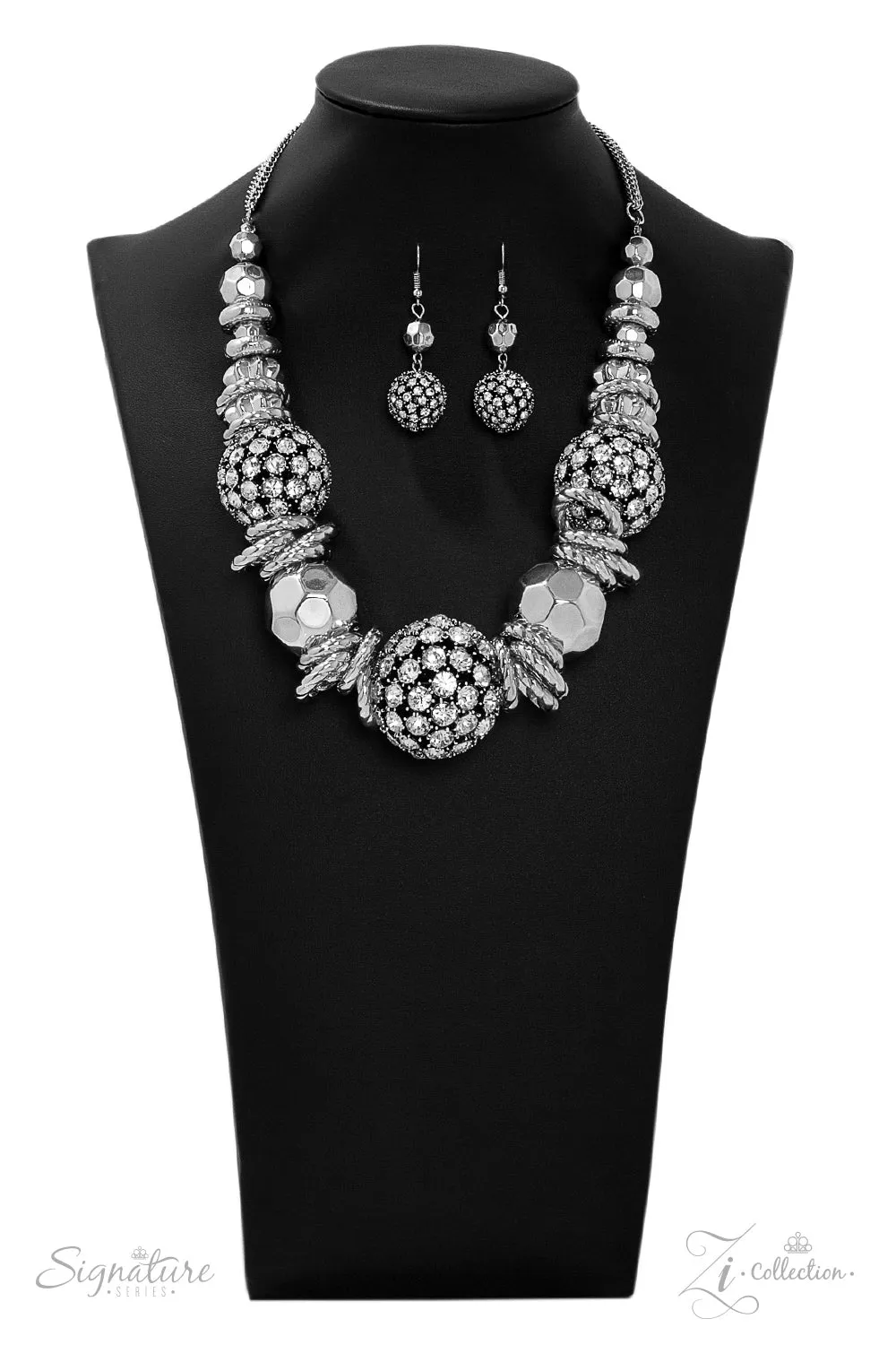 Paparazzi - The Barbara 2019 Zi  Collection Signature Necklace