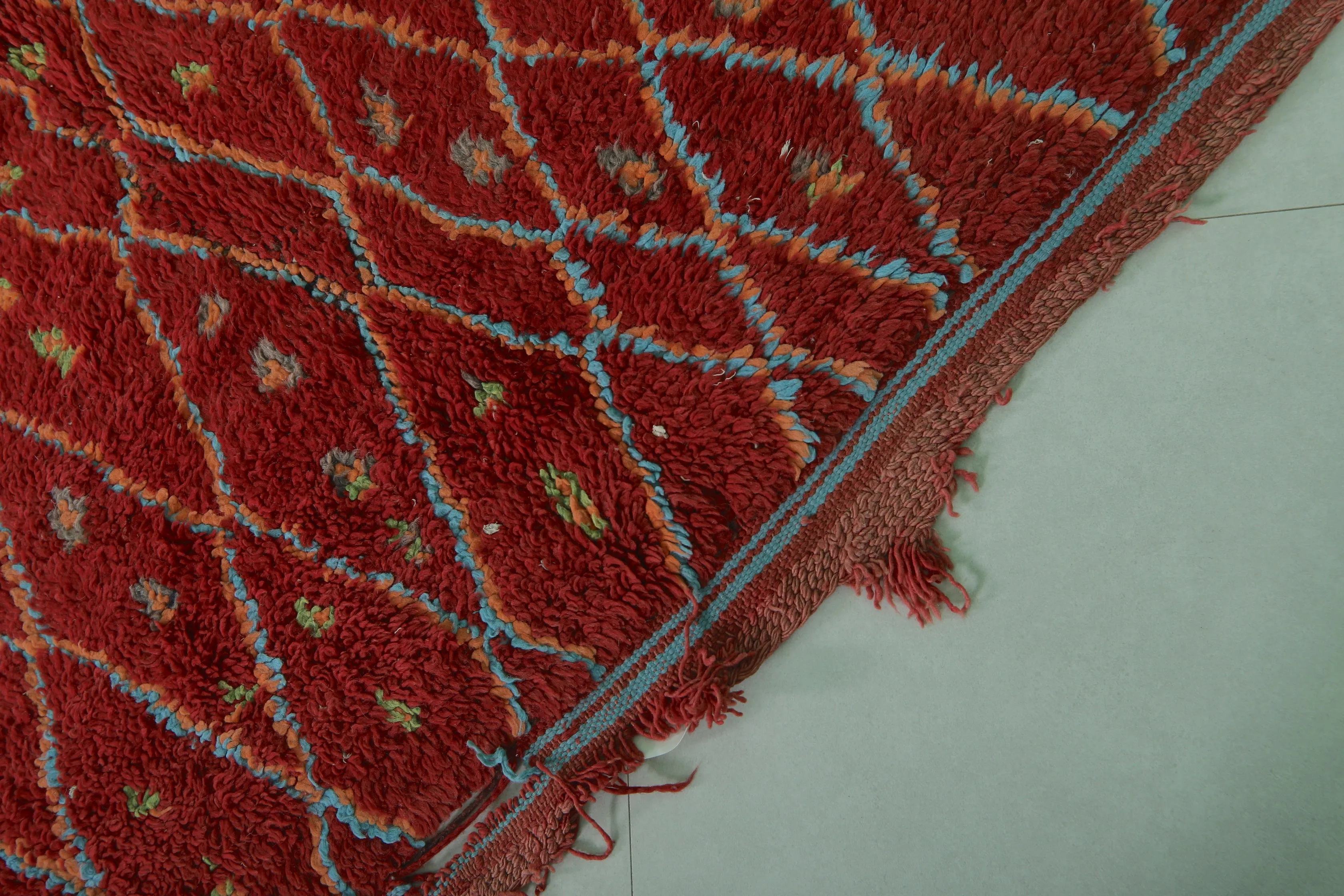 Red Vintage Moroccan Runner Rug – 4 x 10.2 Feet | Handwoven Berber Carpet