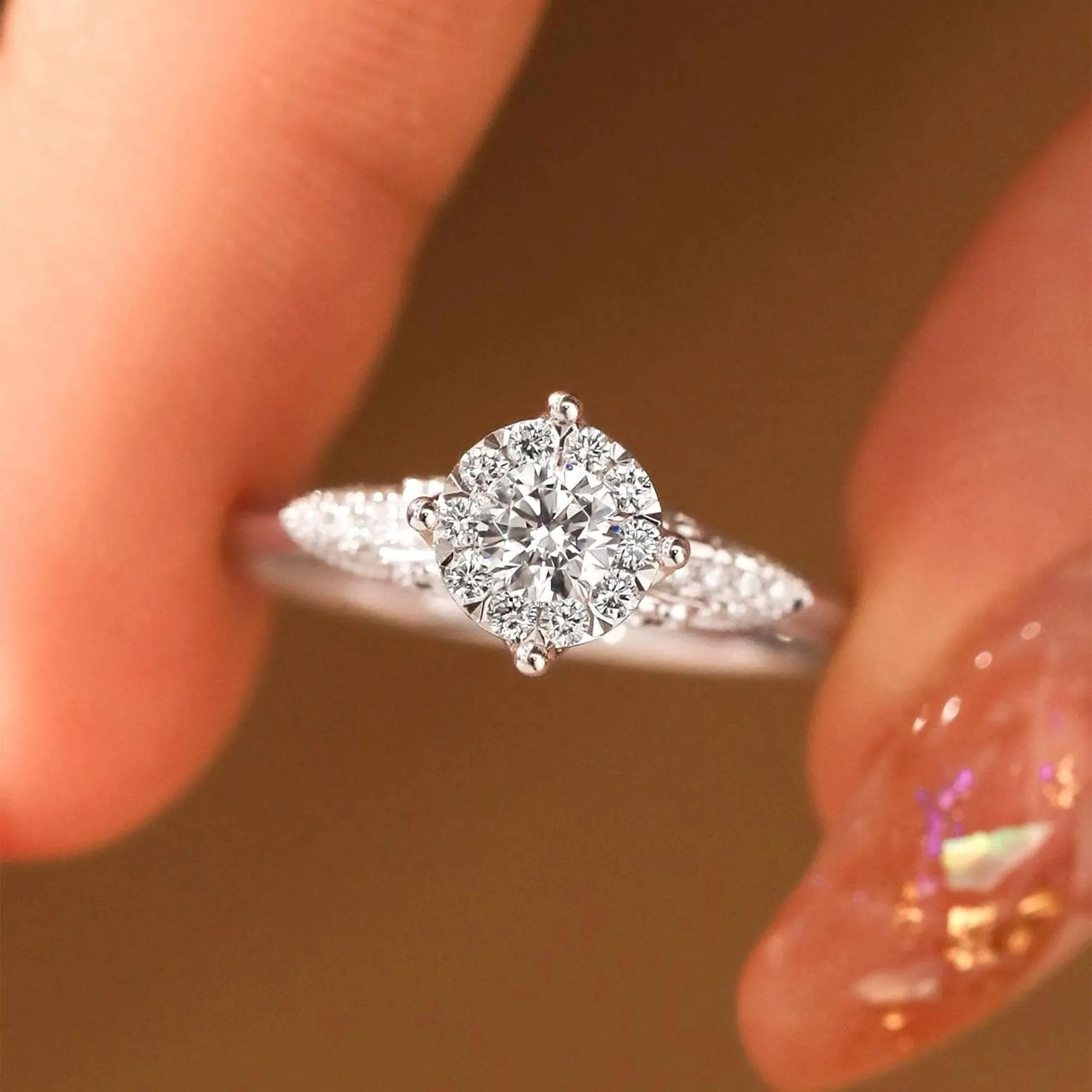 Round Cut 18k Diamond with Ruby Antique Design Engagement Ring