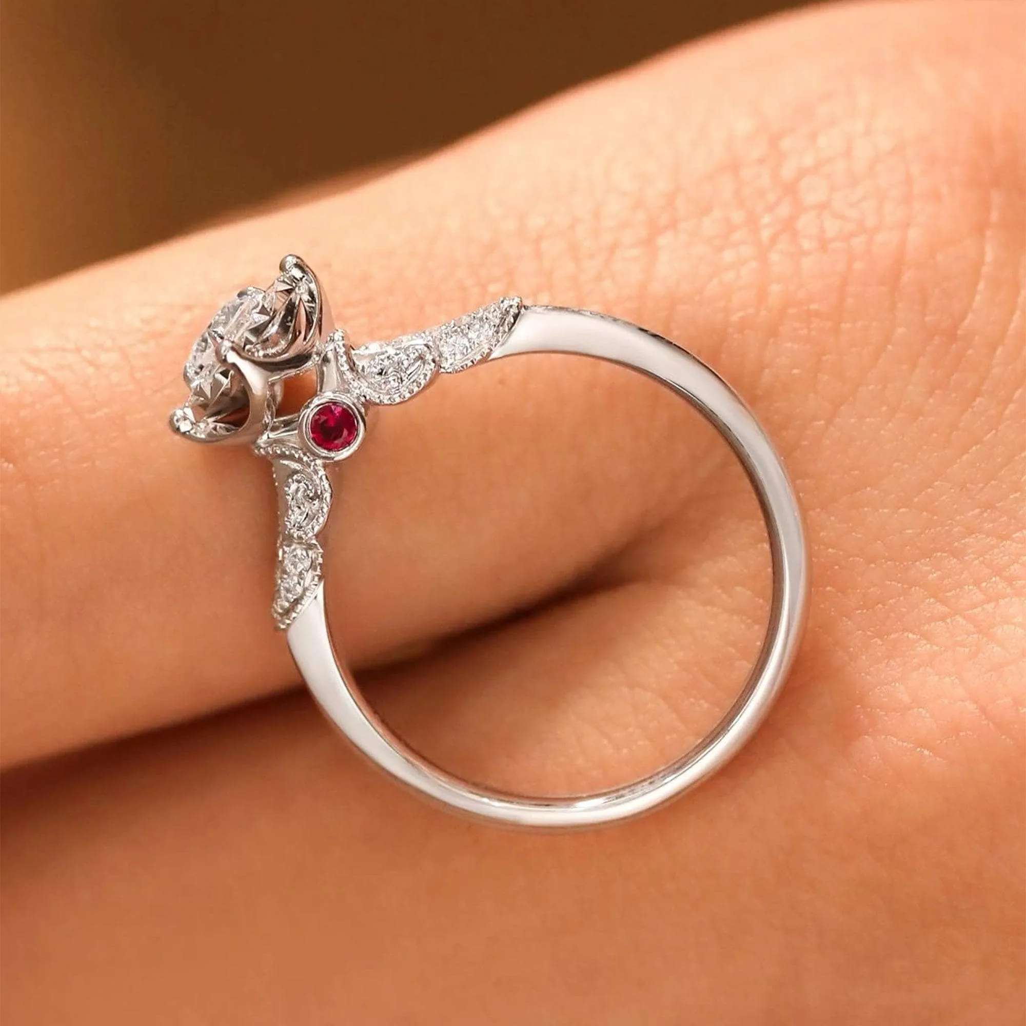Round Cut 18k Diamond with Ruby Antique Design Engagement Ring