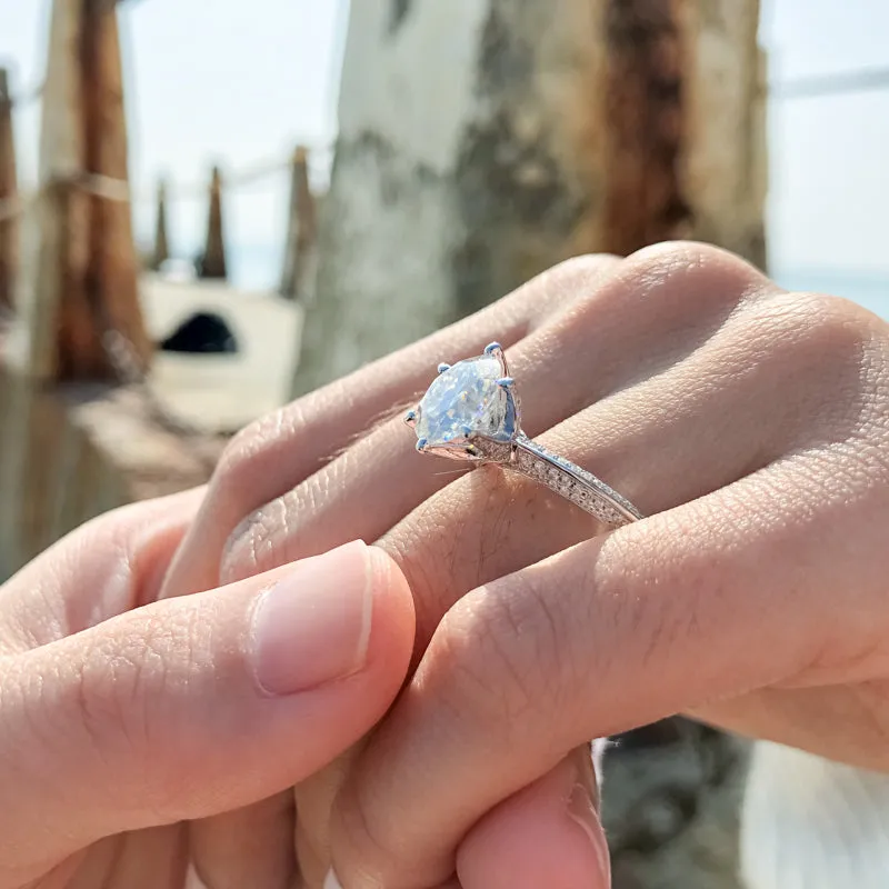 Round Cut Moissanite Diamond Classic Ring