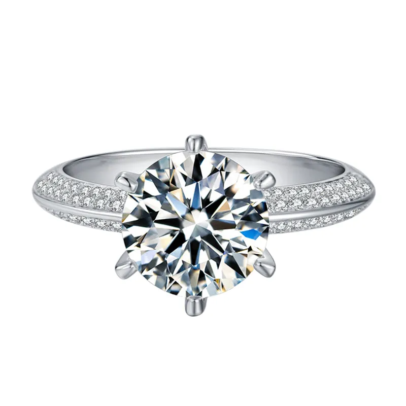 Round Cut Moissanite Diamond Classic Ring