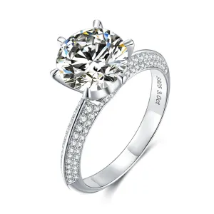 Round Cut Moissanite Diamond Classic Ring