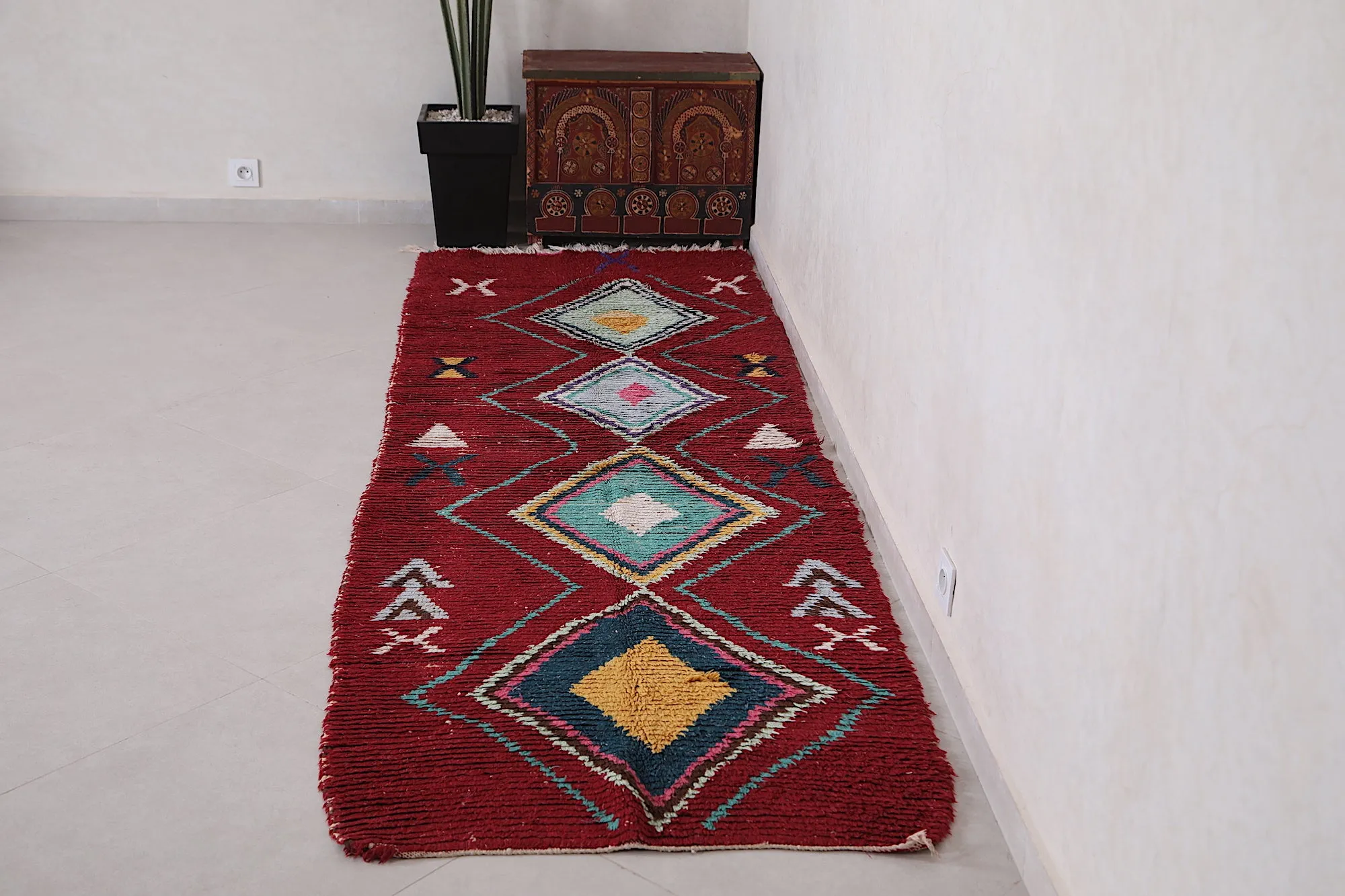 Runner Moroccan Rug 3.2 x 10.1 ft - Red Berber Wool Rug