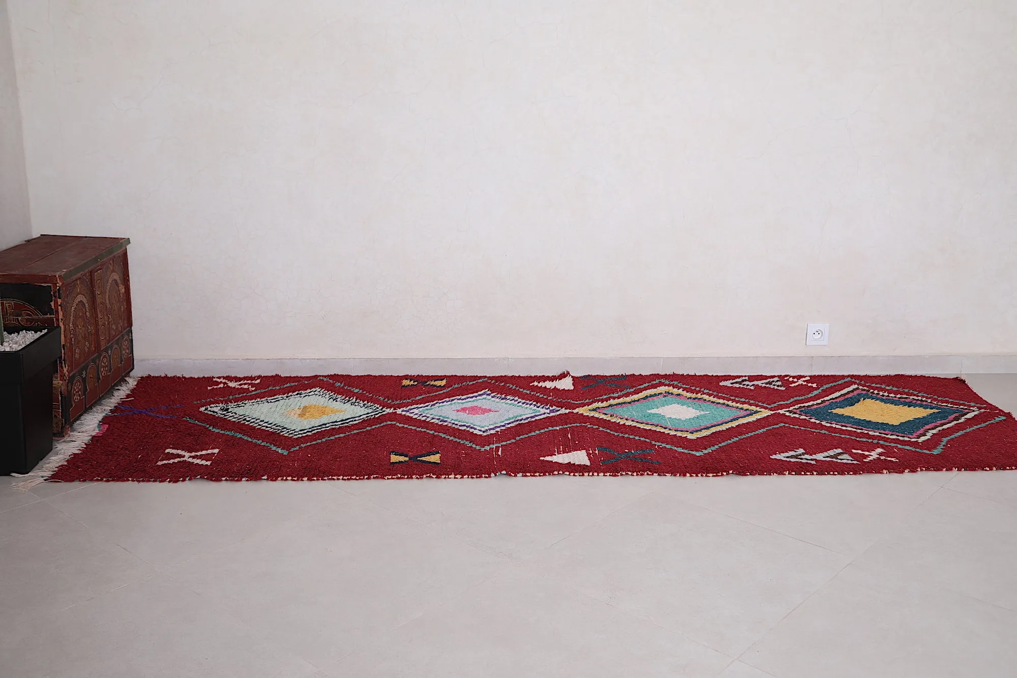 Runner Moroccan Rug 3.2 x 10.1 ft - Red Berber Wool Rug