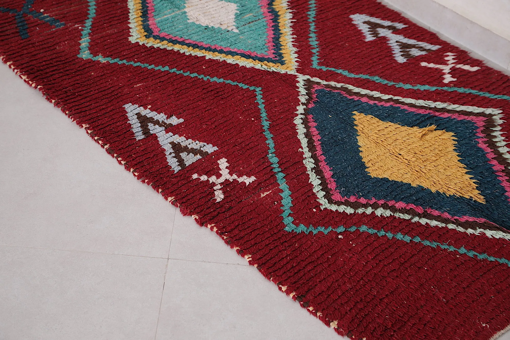 Runner Moroccan Rug 3.2 x 10.1 ft - Red Berber Wool Rug