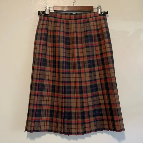 Scottish Clanwear wool red Brown and Black Pleated Midi Skirt vintage sz 12