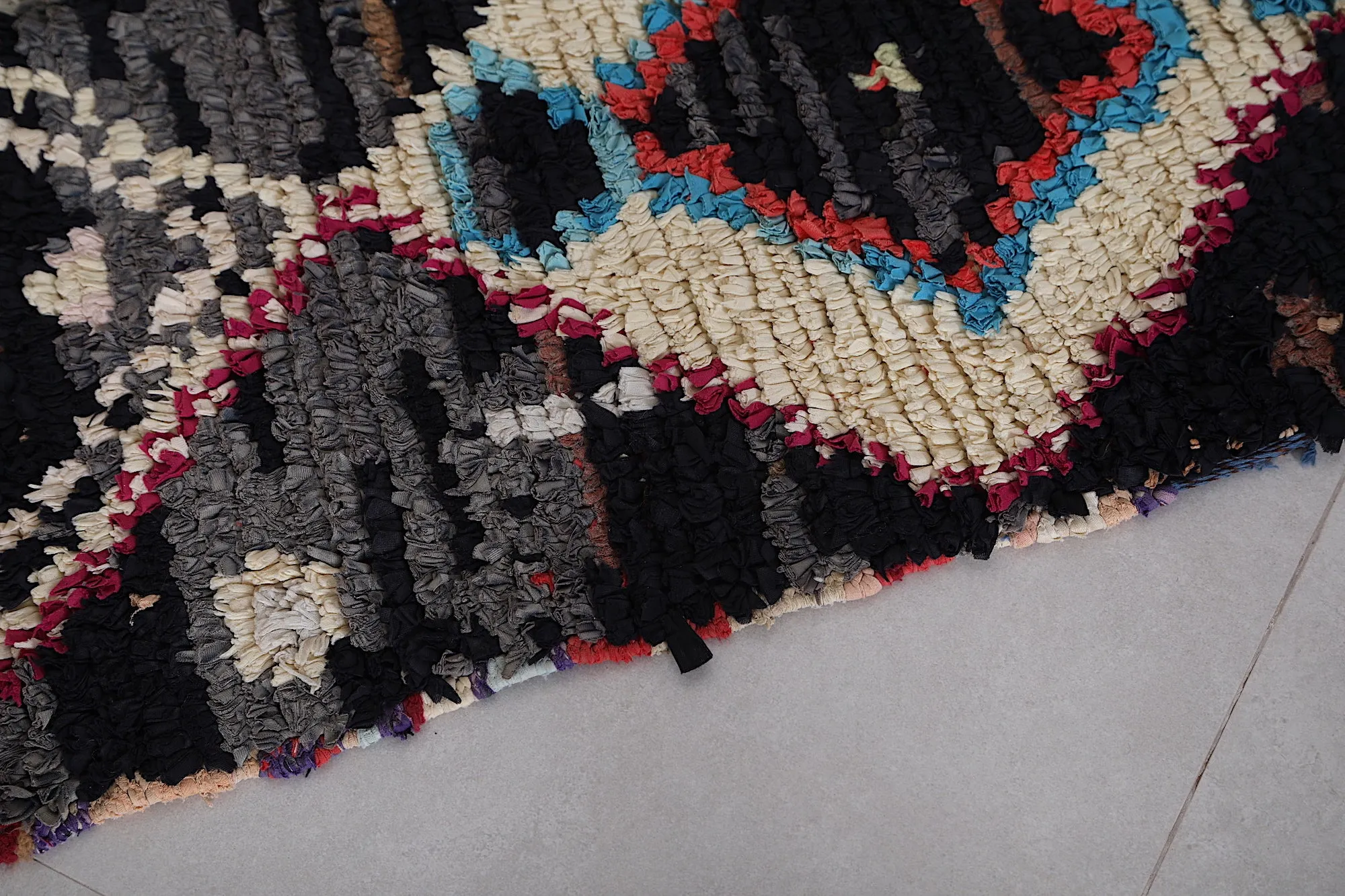 Stunning Boucherouite Rug - Black Runner 2.6 x 7.2 Feet