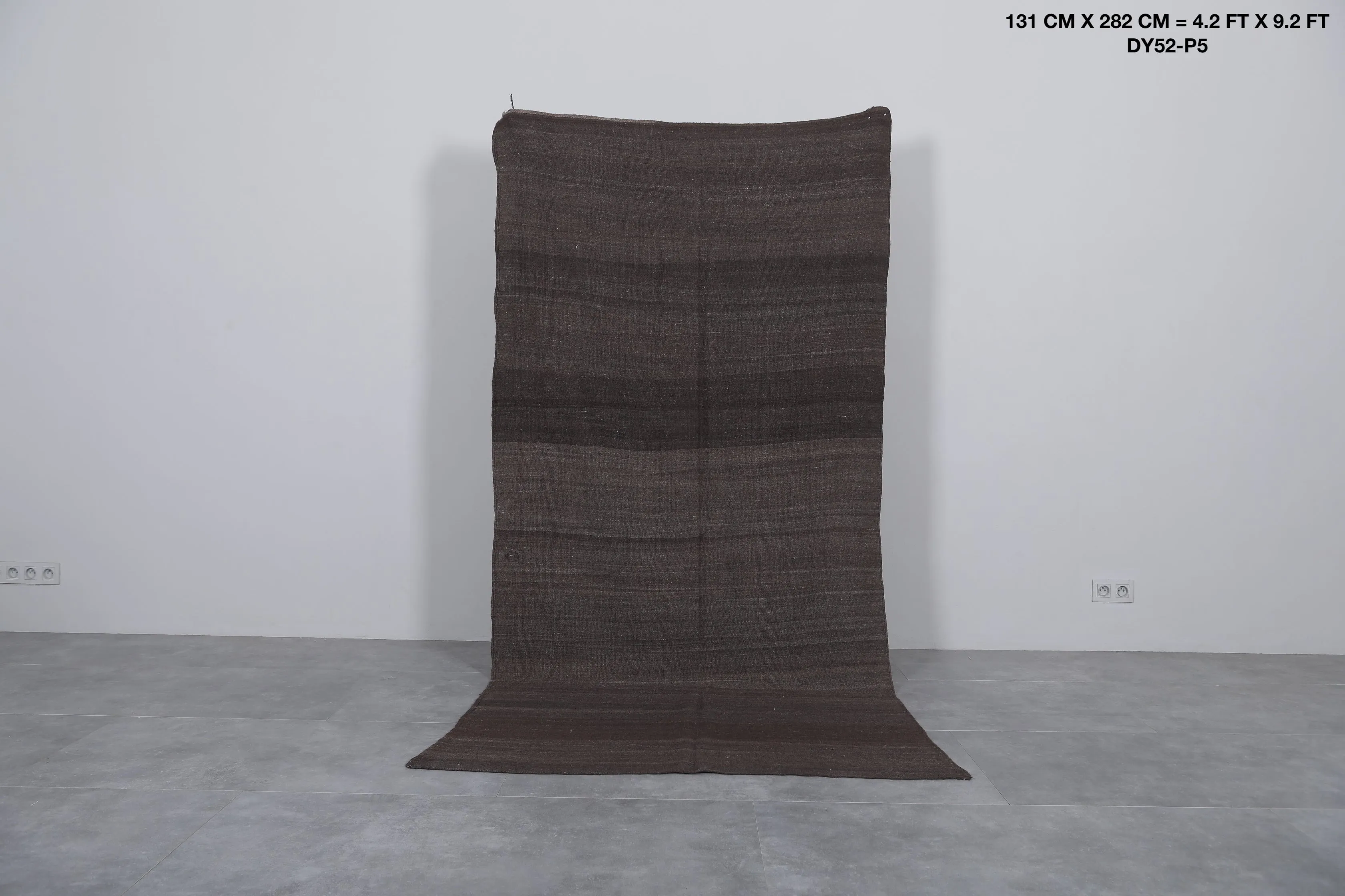 Traditional Moroccan Berber Kilim Rug - 4.2 FT X 9.2 FT | Minimalist Wool Weave