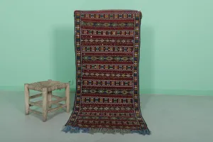 Traditional Moroccan Rug 2.4 x 5 FT - Rich Colors and Intricate Patterns