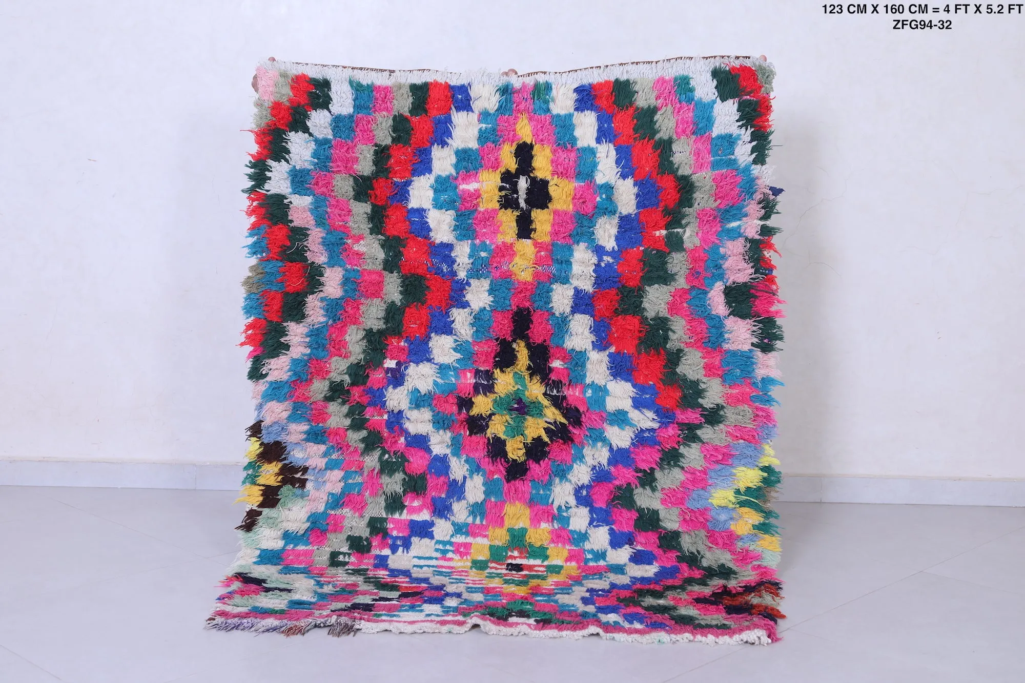 Vibrant Handmade Moroccan Boucherouite Rug – 4 X 5.2 Feet
