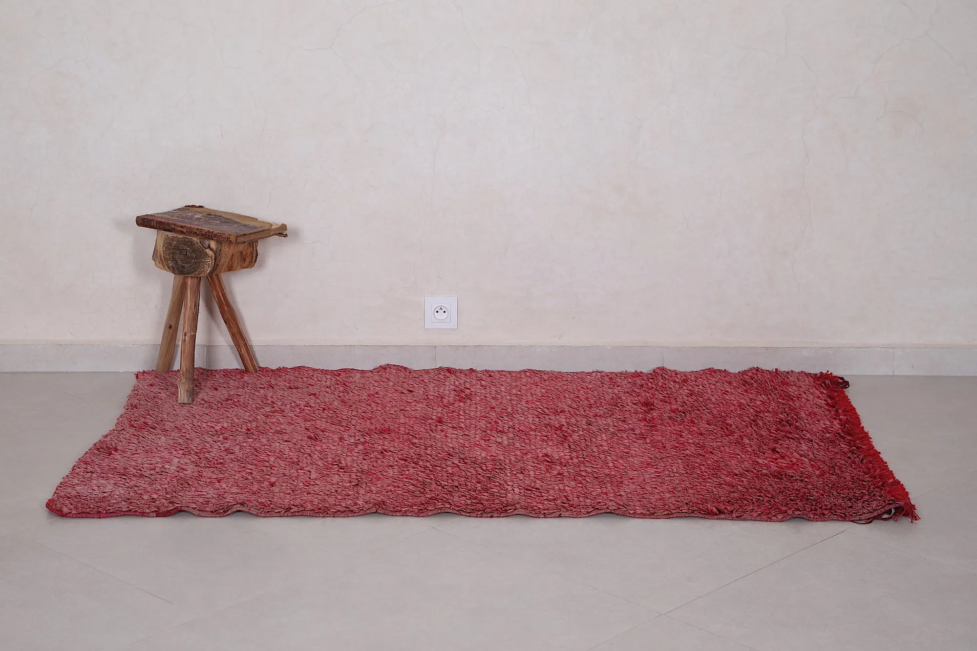 Vibrant Red Moroccan Rug – 3.3 x 5.7 Feet – Handmade Charm