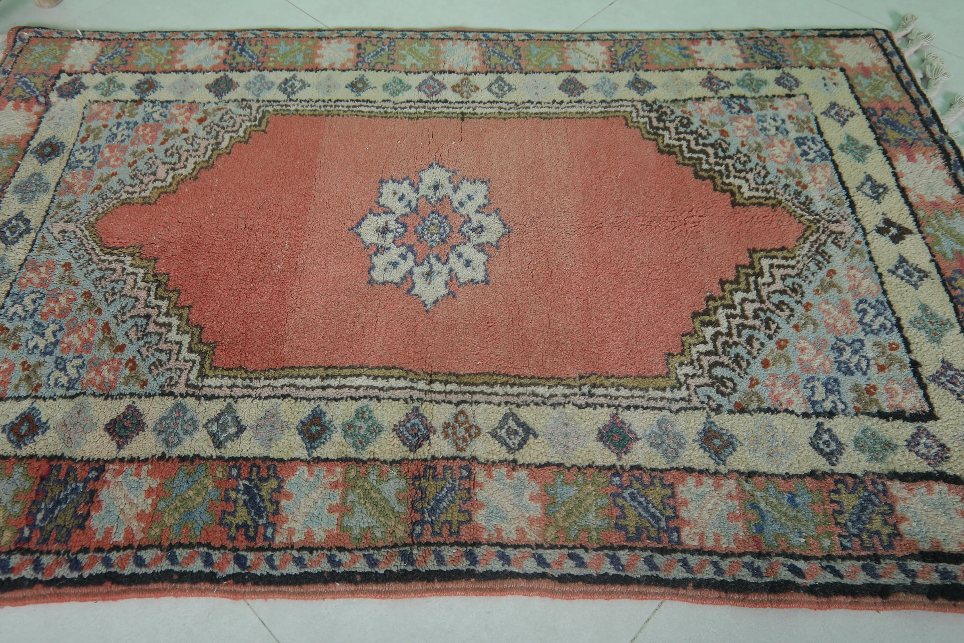 Vintage Azilal Rug 2.7 x 4.4 FT - Moroccan Floral & Geometric Design