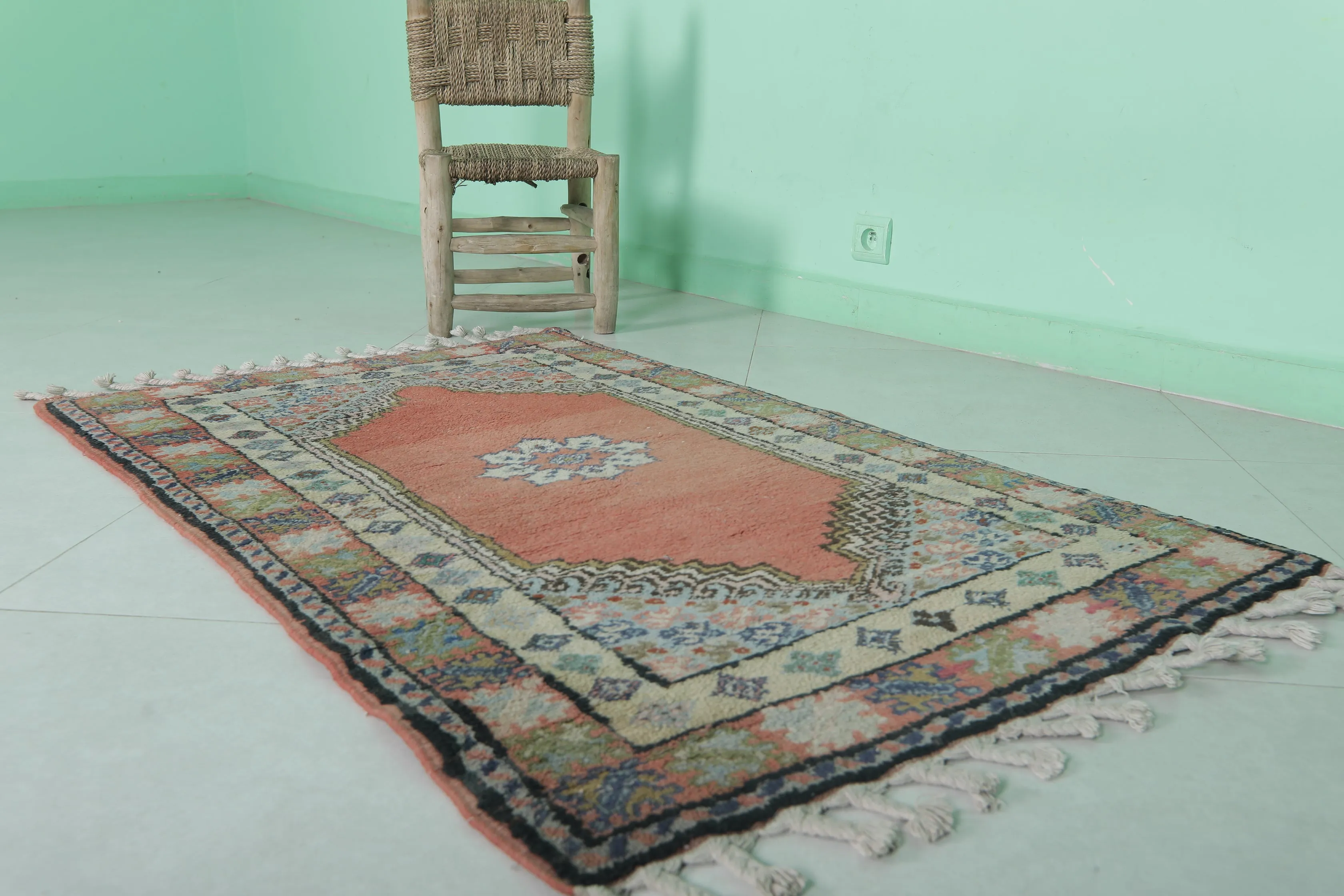 Vintage Azilal Rug 2.7 x 4.4 FT - Moroccan Floral & Geometric Design