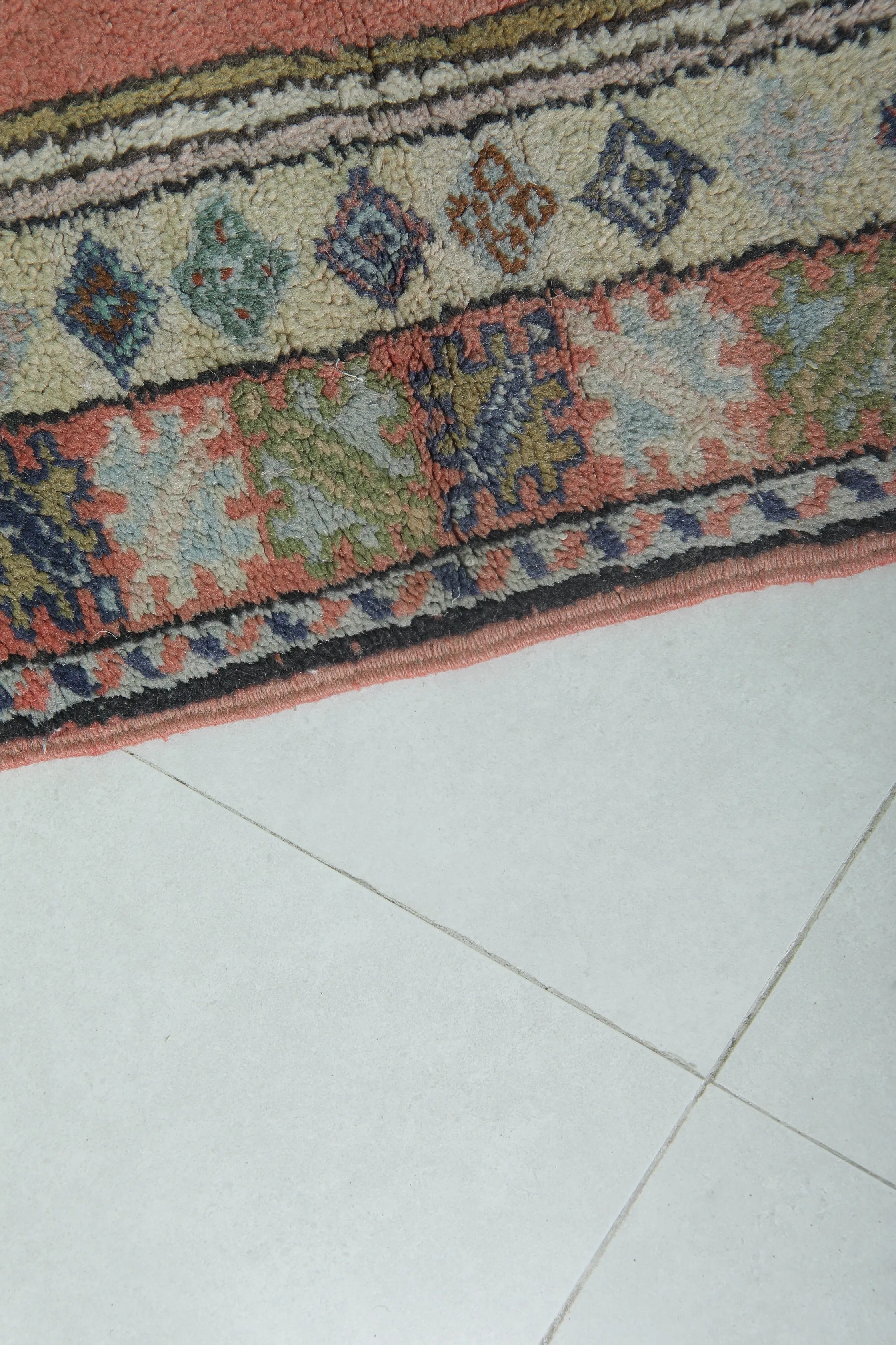 Vintage Azilal Rug 2.7 x 4.4 FT - Moroccan Floral & Geometric Design