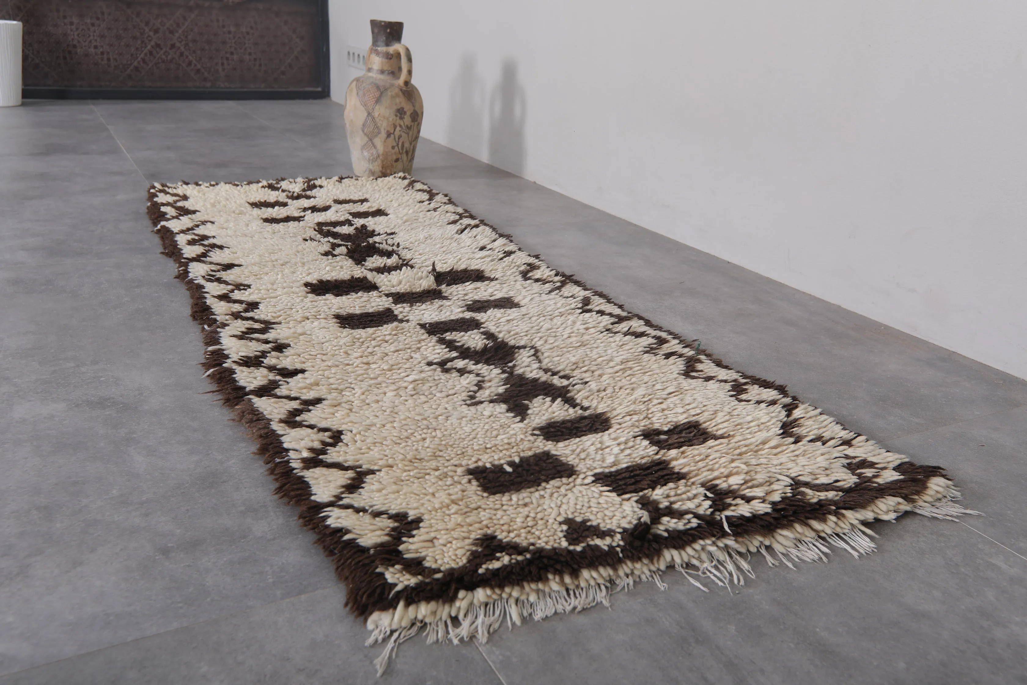 Vintage Berber Carpet – 2.3 x 6.3 ft Handmade Moroccan Rug