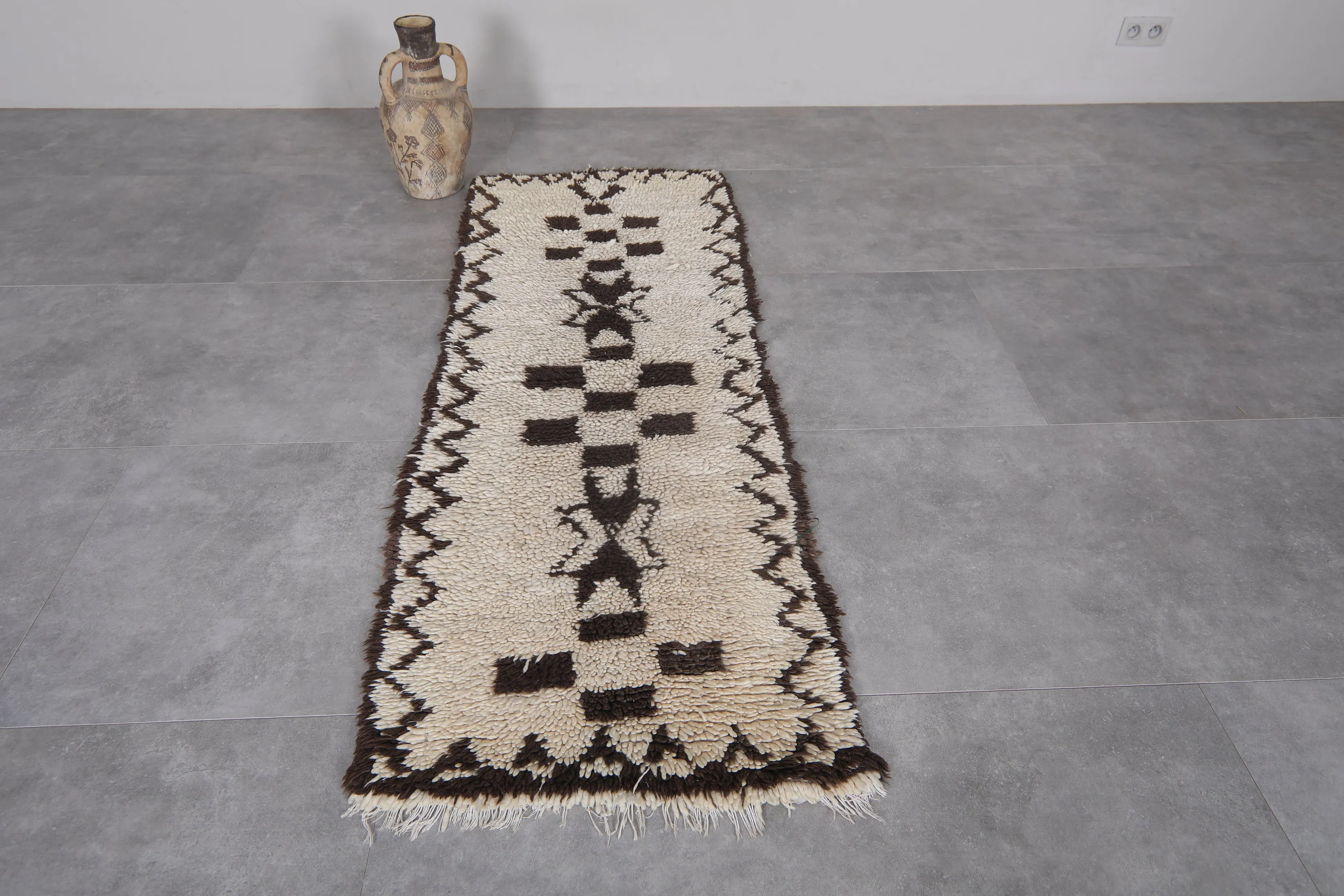 Vintage Berber Carpet – 2.3 x 6.3 ft Handmade Moroccan Rug