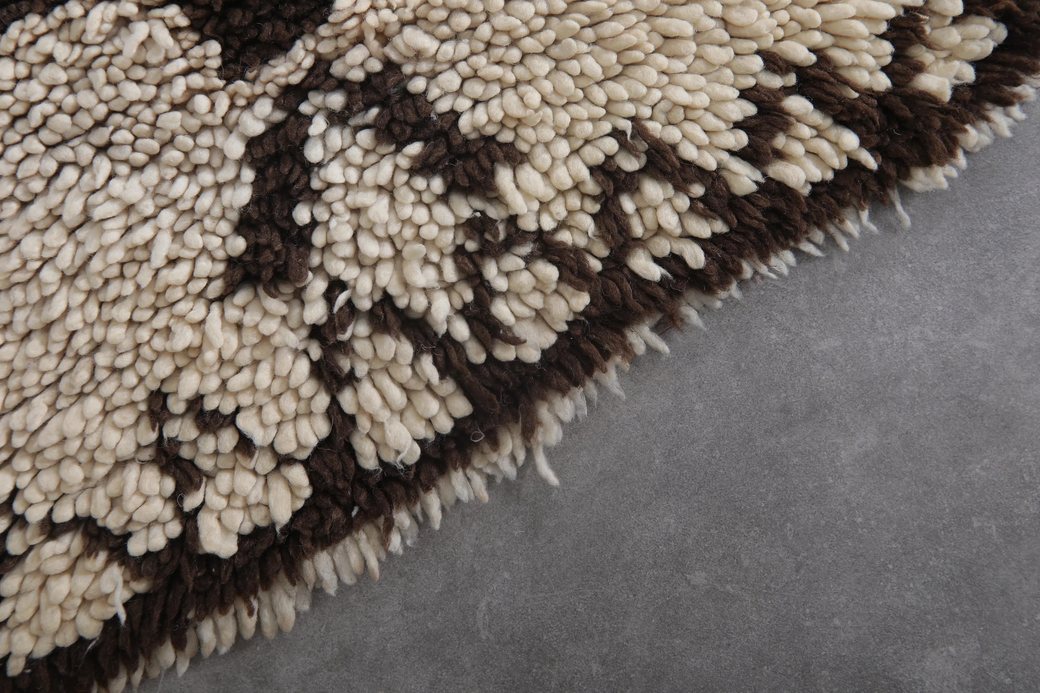 Vintage Berber Carpet – 2.3 x 6.3 ft Handmade Moroccan Rug