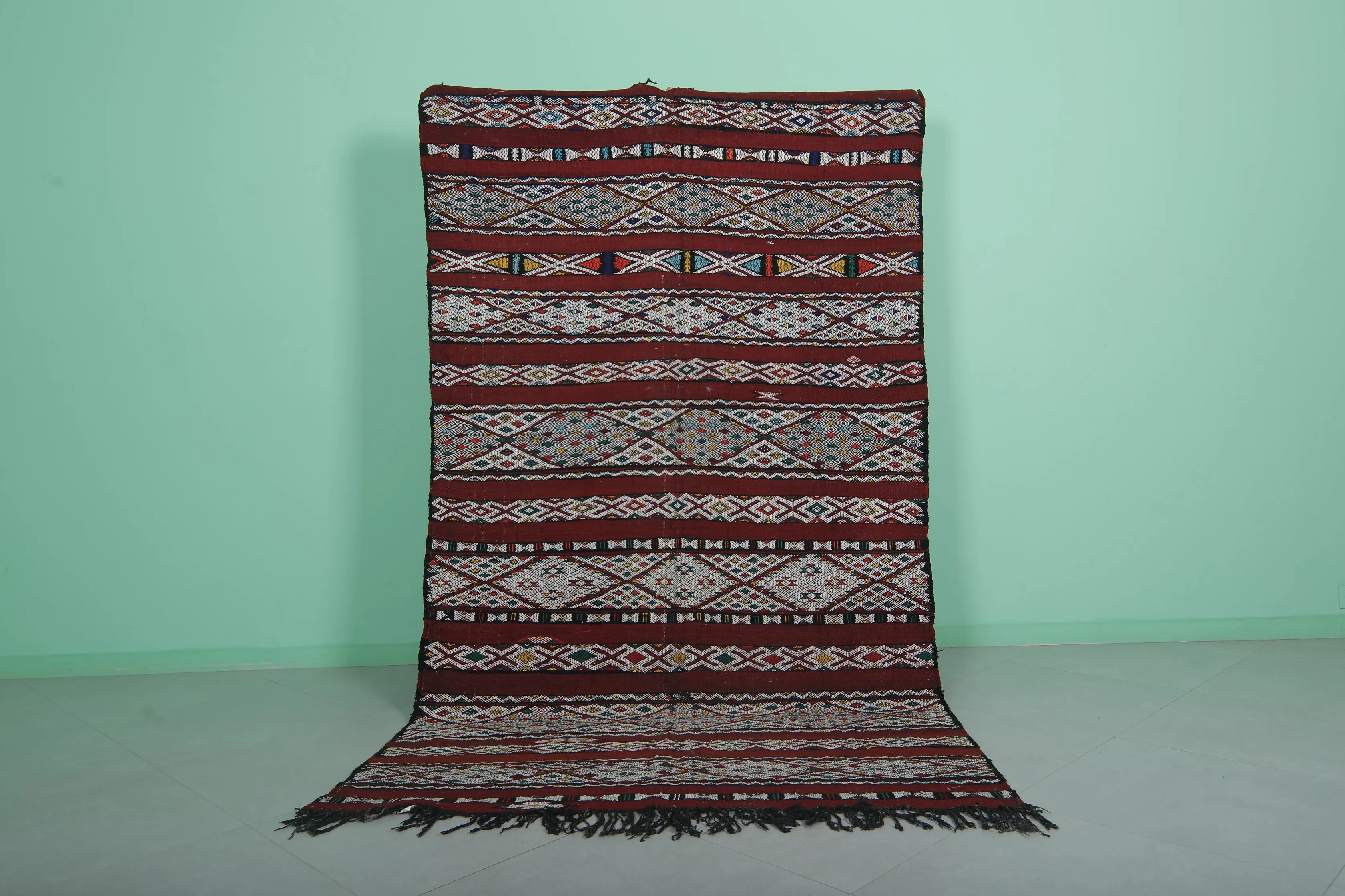 Vintage Berber Kilim – Traditional Handwoven Rug