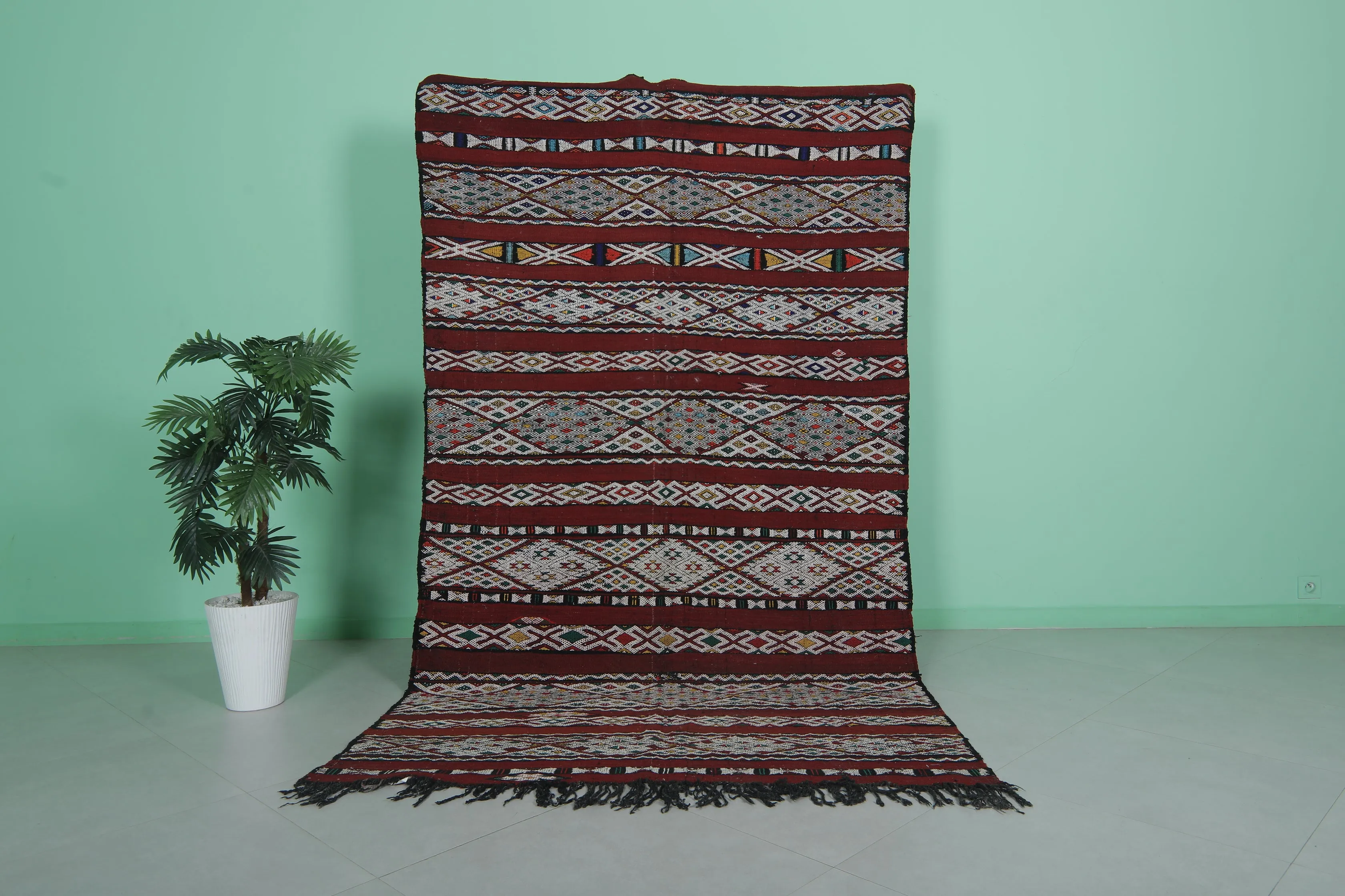 Vintage Berber Kilim – Traditional Handwoven Rug