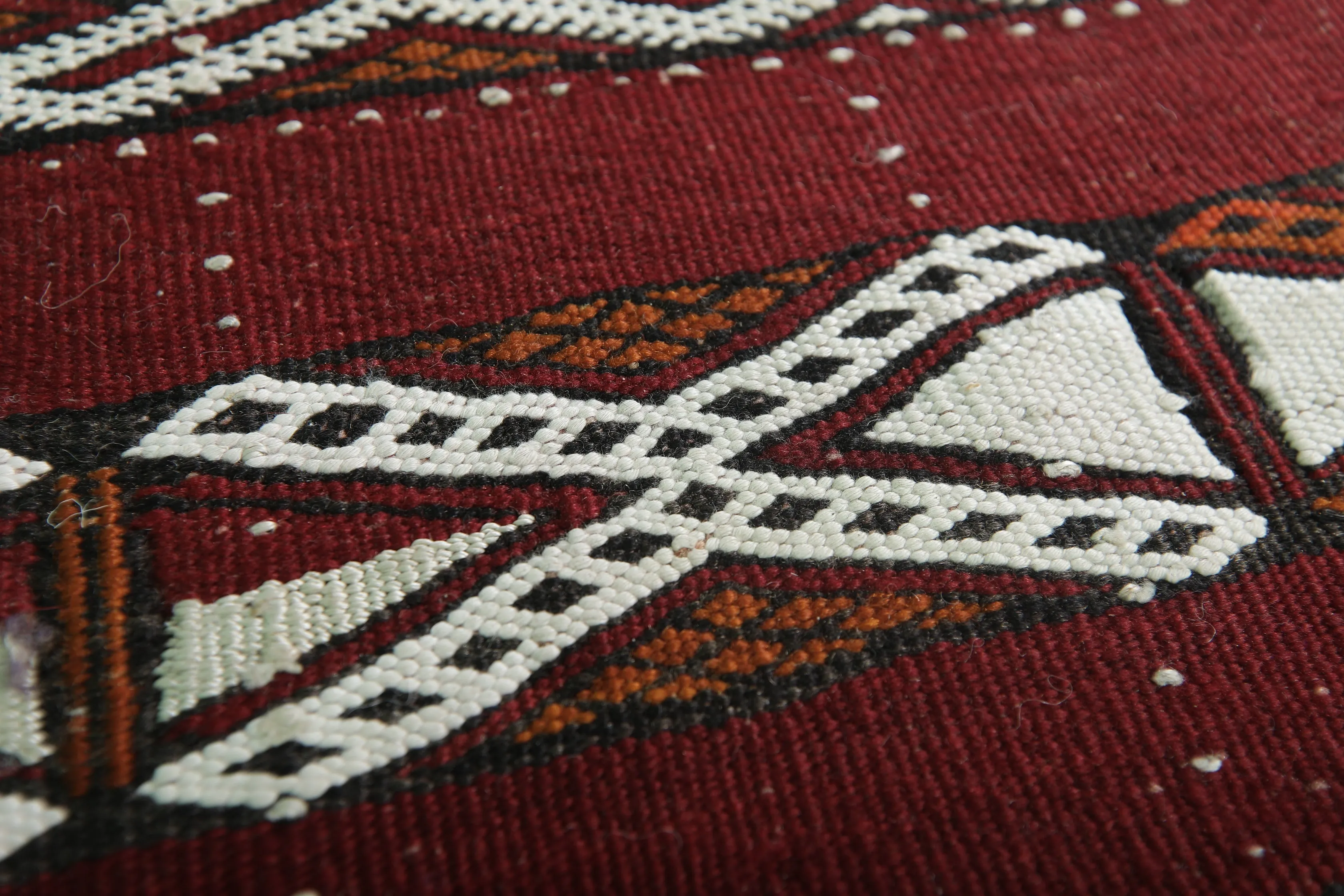 Vintage Berber Rug - 5.3 ft x 9 ft - Moroccan Beni Ourain Carpet