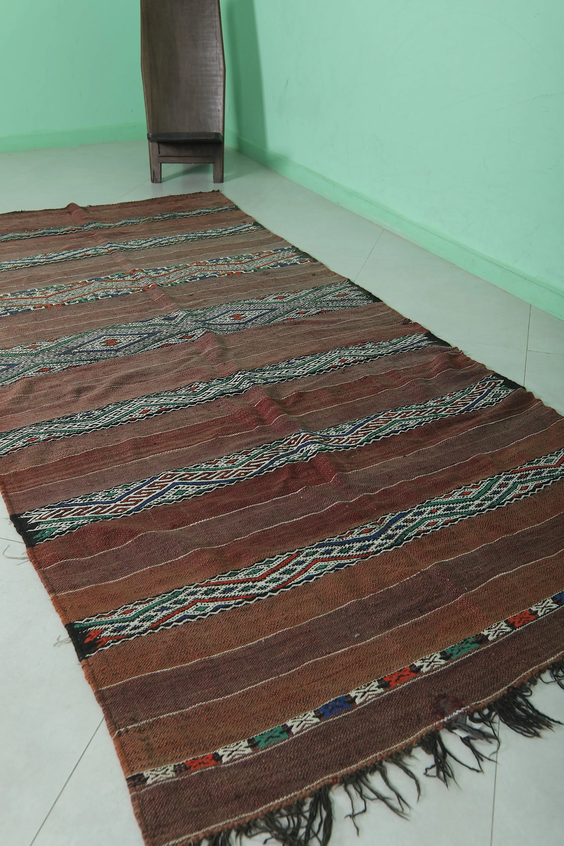 Vintage Berber Rug Runner - 4.2 FT × 9.2 FT | Moroccan Style