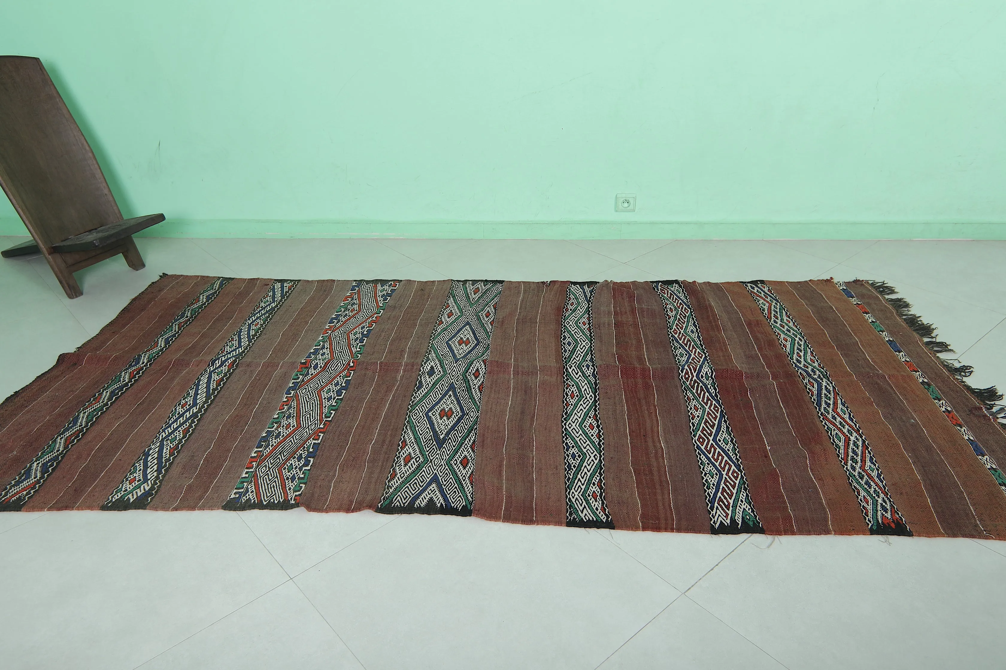 Vintage Berber Rug Runner - 4.2 FT × 9.2 FT | Moroccan Style